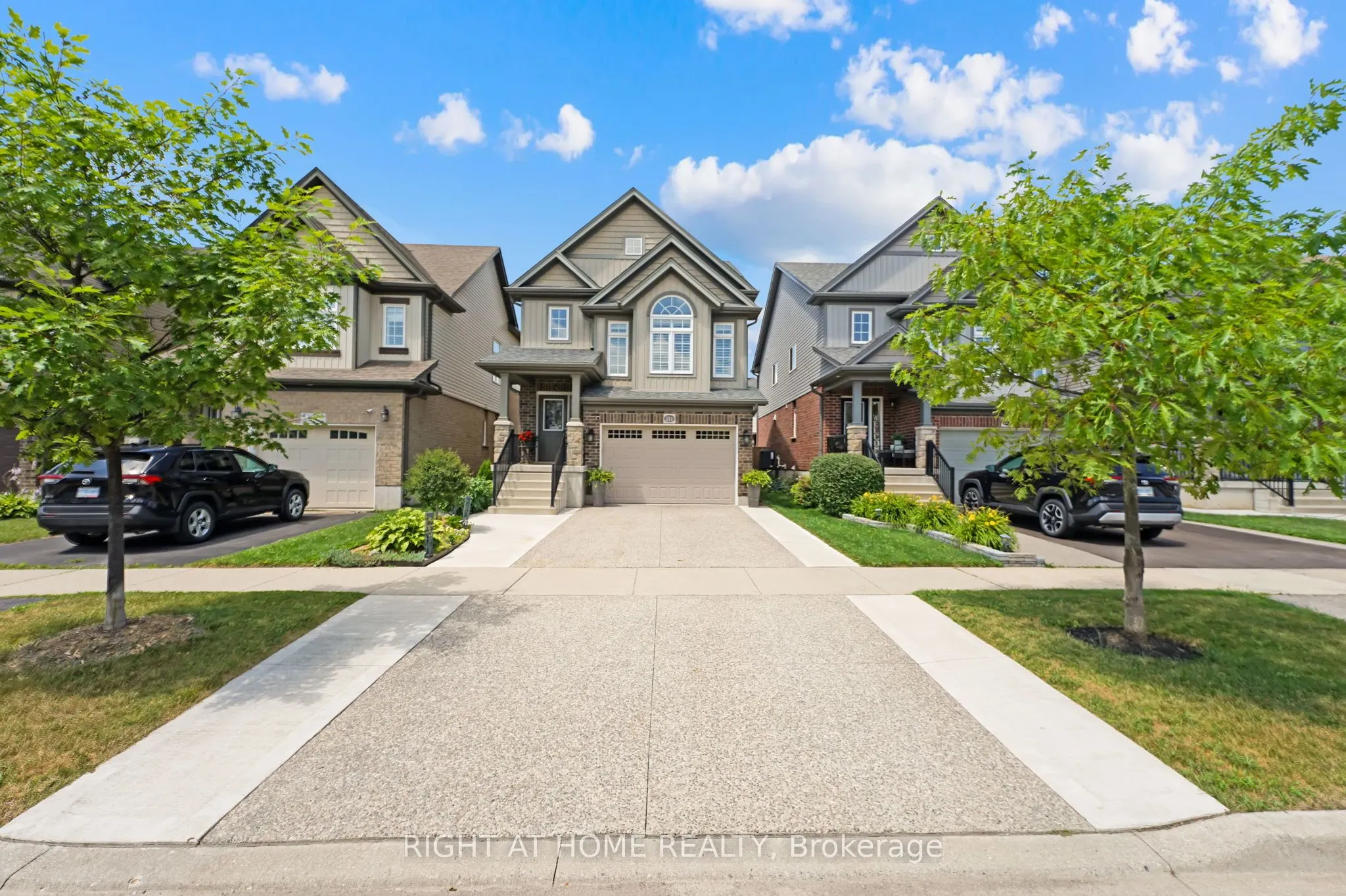 211 Hardcastle Drive