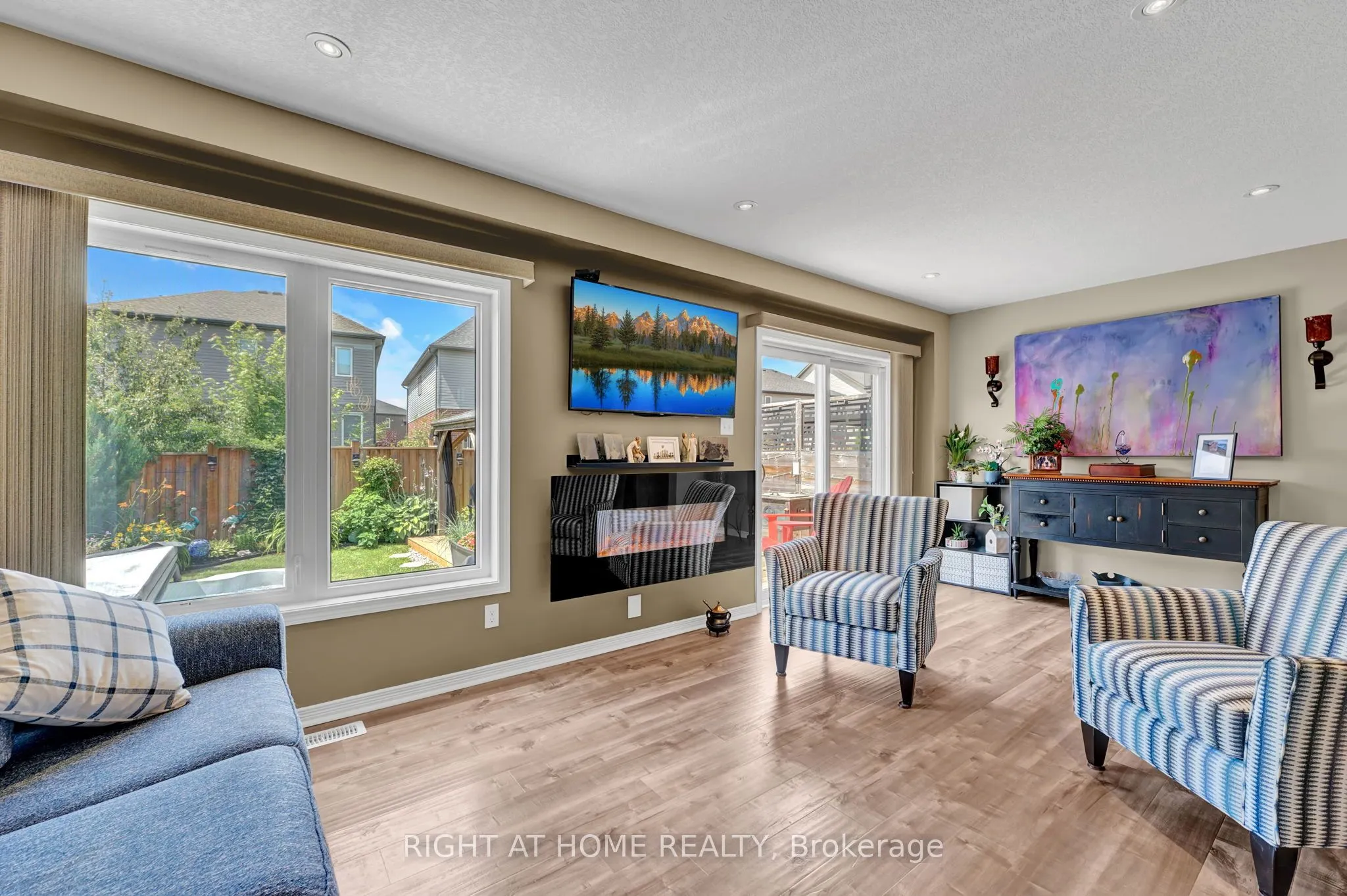 211 Hardcastle Drive