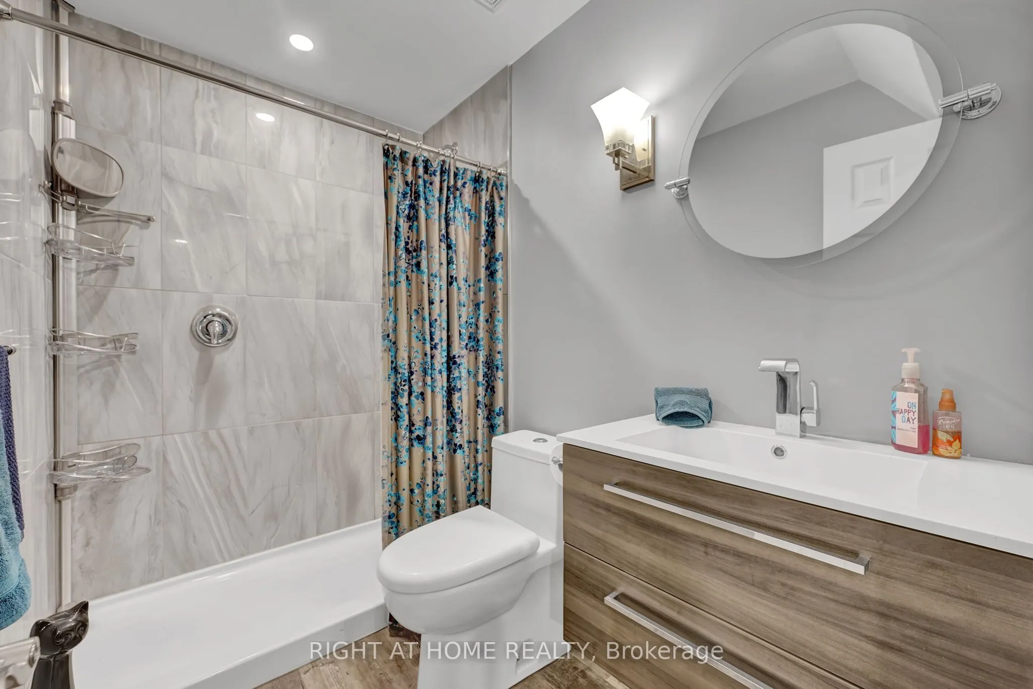 211 Hardcastle Drive