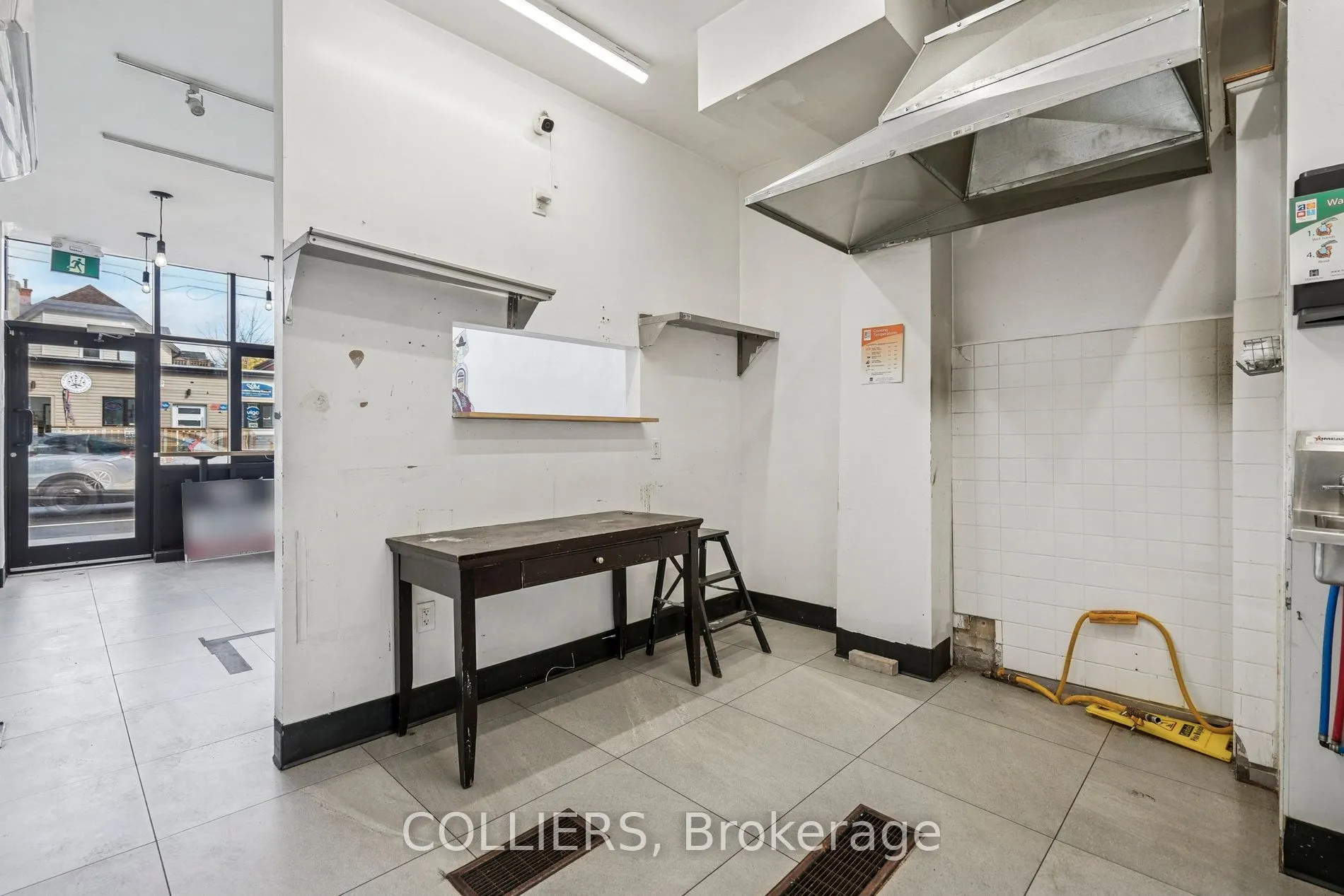 586 Concession Street