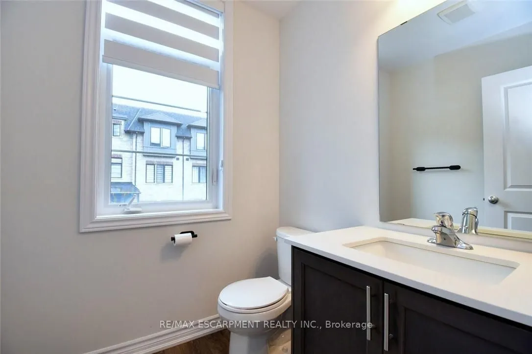 187 Wilson Street W, #4