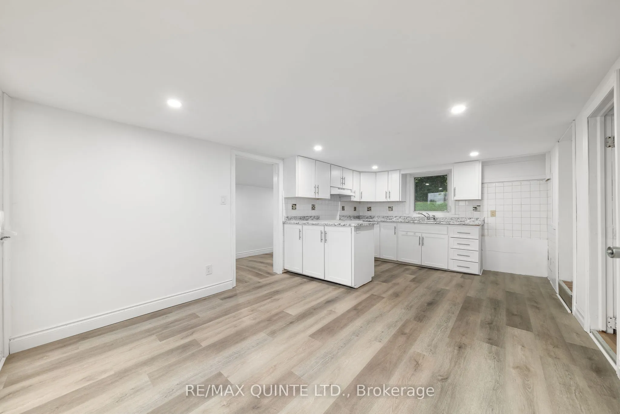 78 WALLBRIDGE CRES Crescent