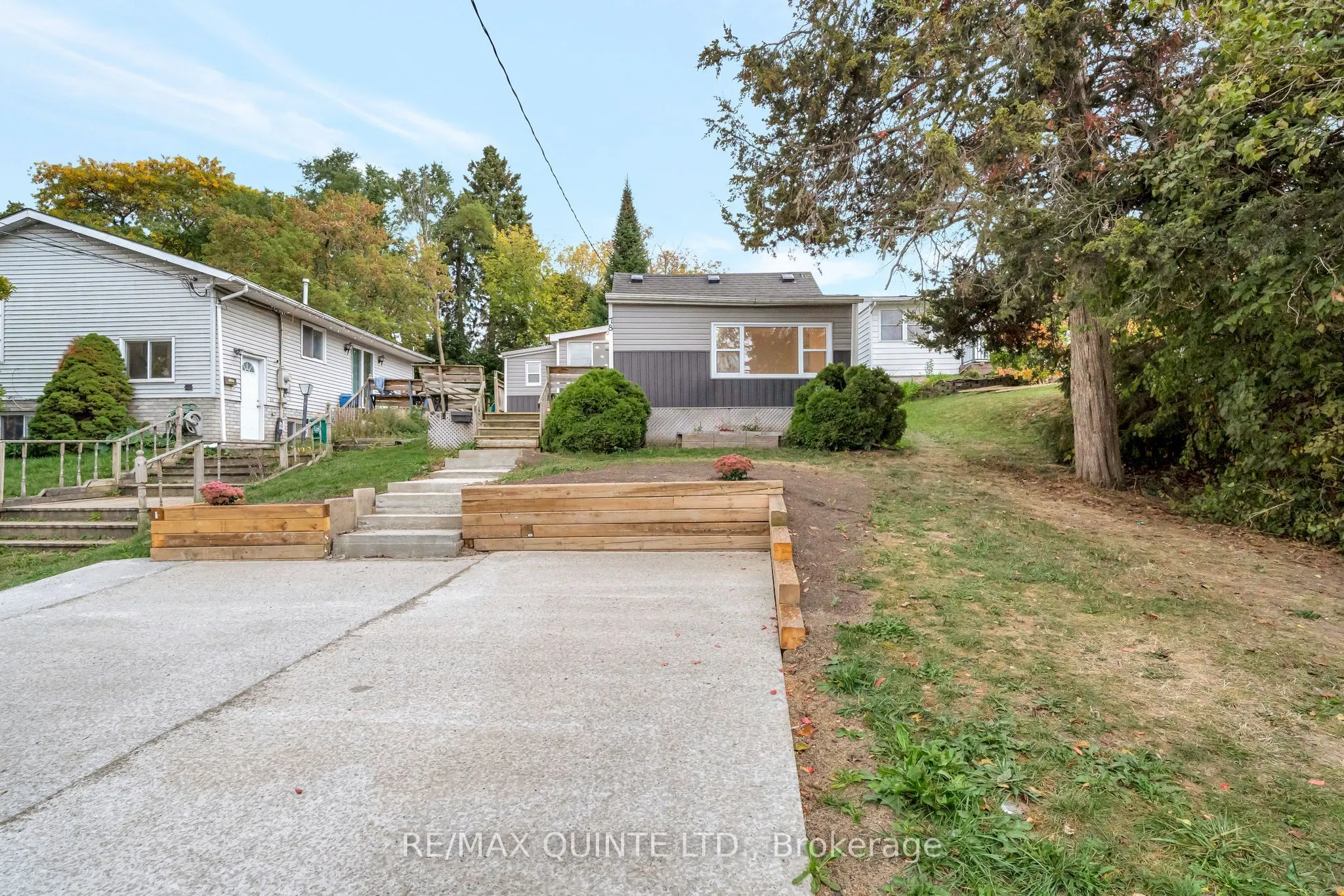 78 WALLBRIDGE CRES Crescent