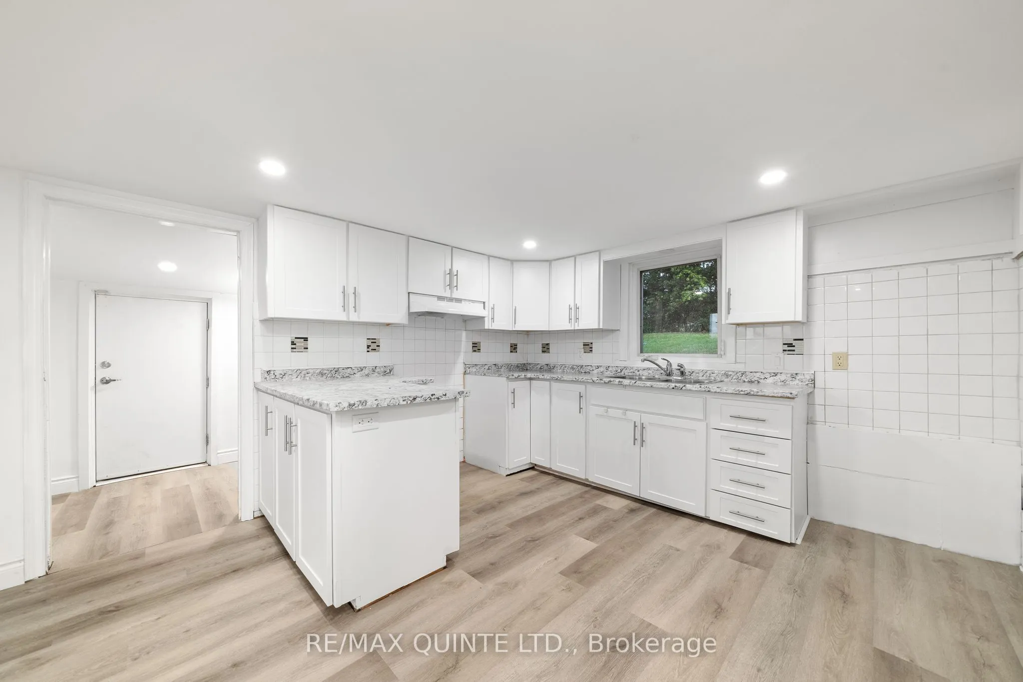 78 WALLBRIDGE CRES Crescent