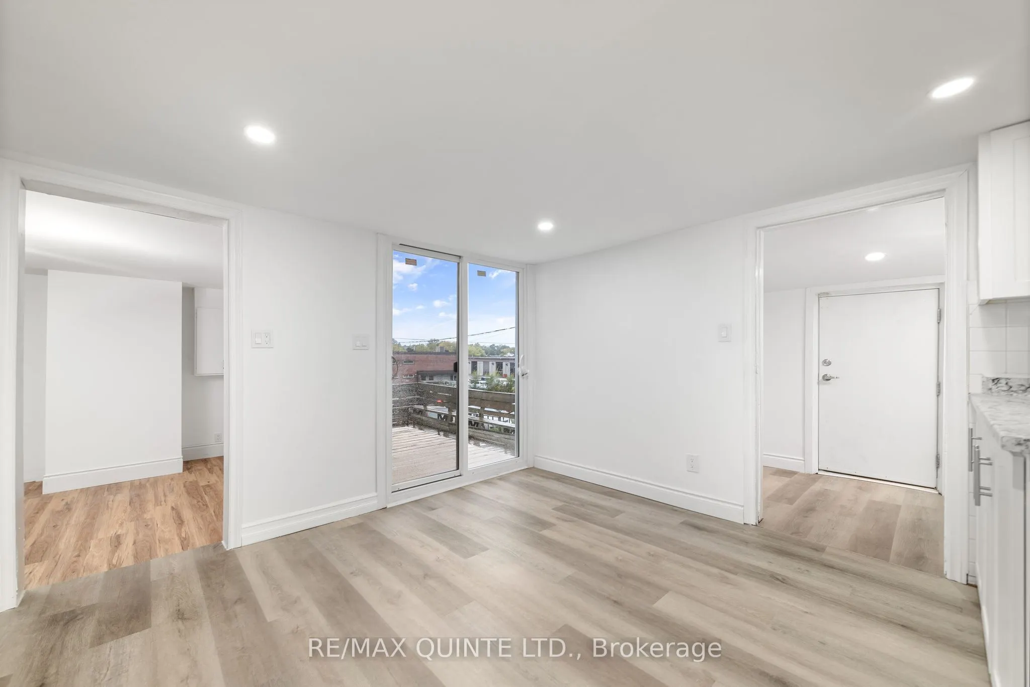 78 WALLBRIDGE CRES Crescent