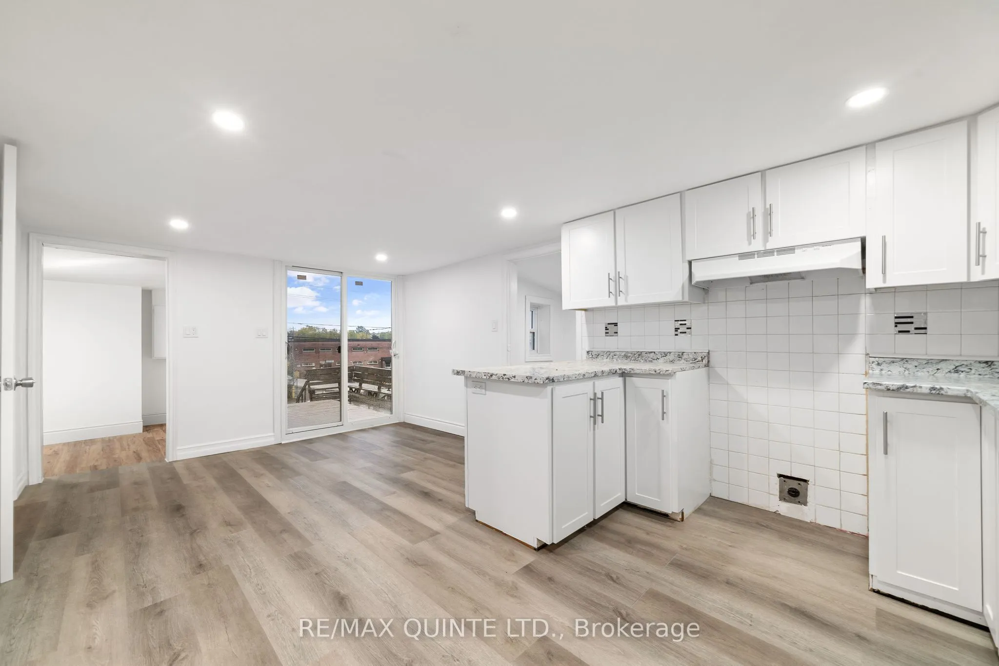 78 WALLBRIDGE CRES Crescent