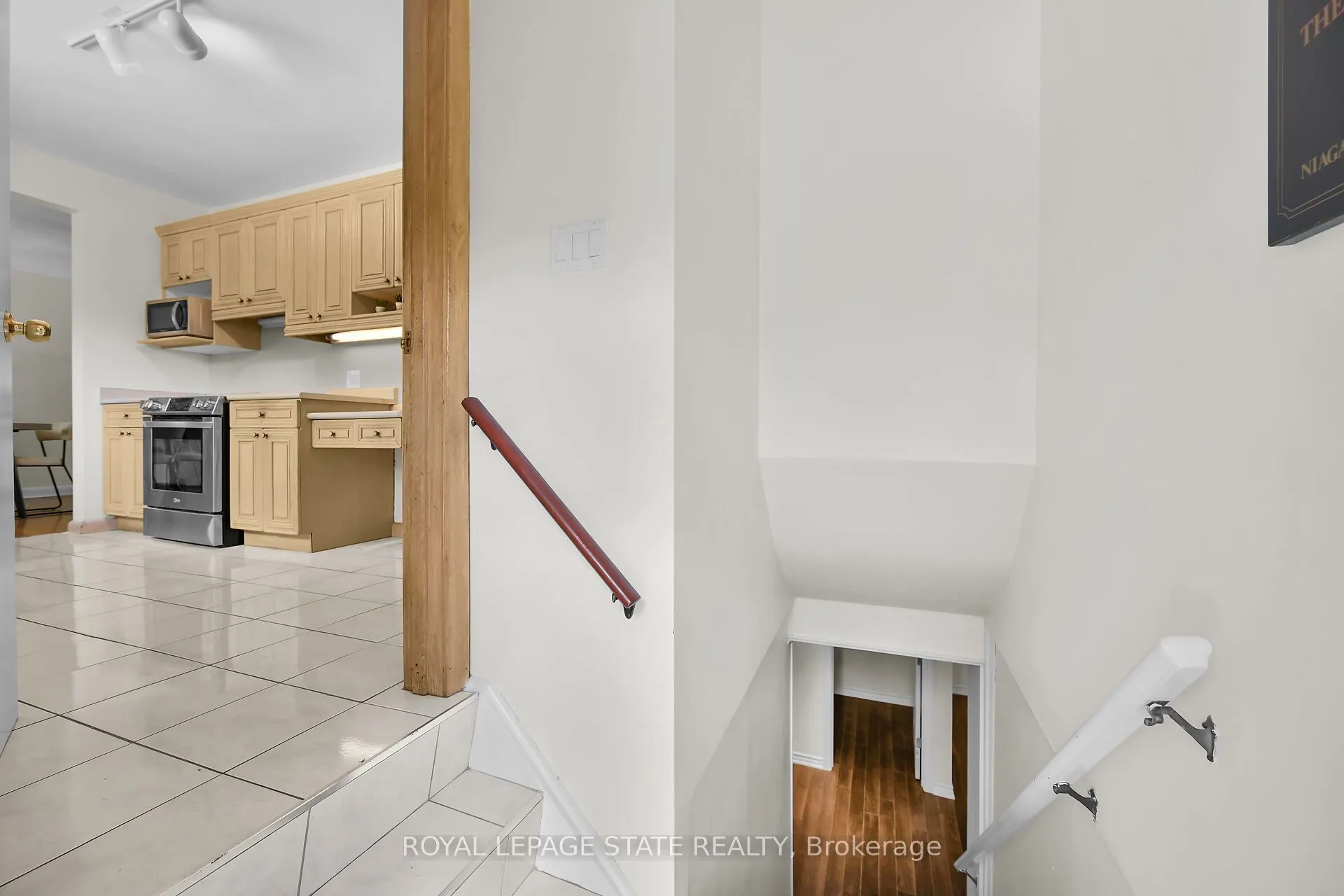 128 Oneida Boulevard