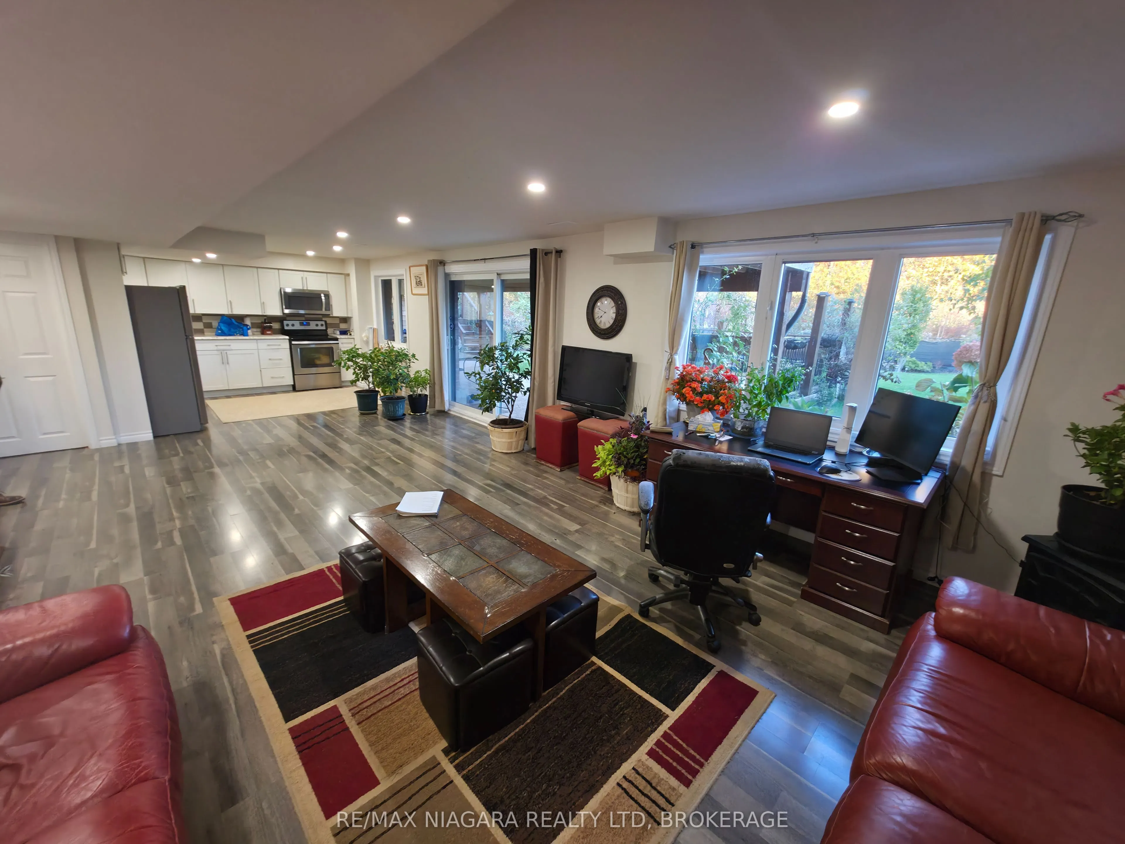 7879 Buckeye Crescent, #Lower