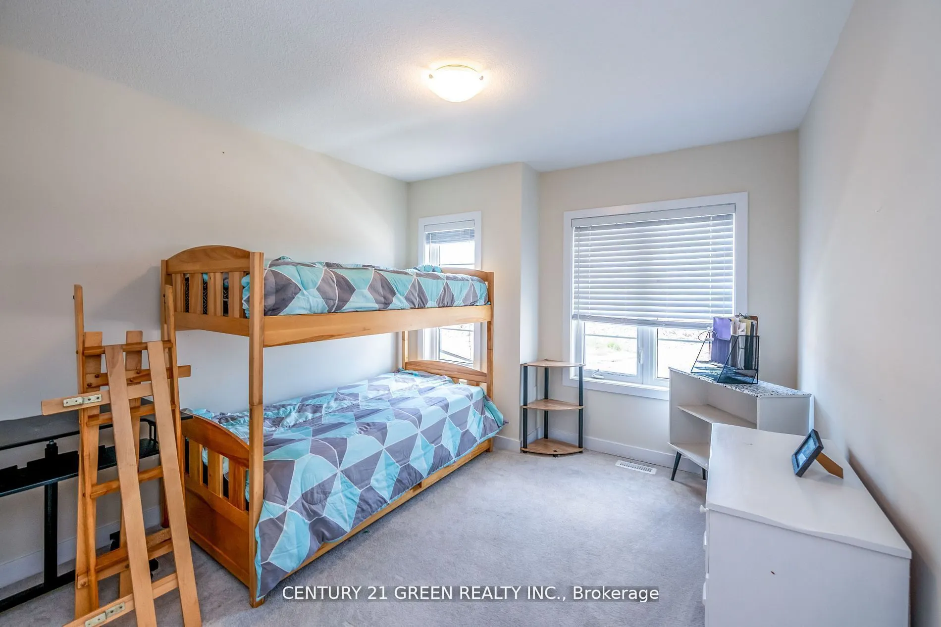 414 Eastbridge Avenue