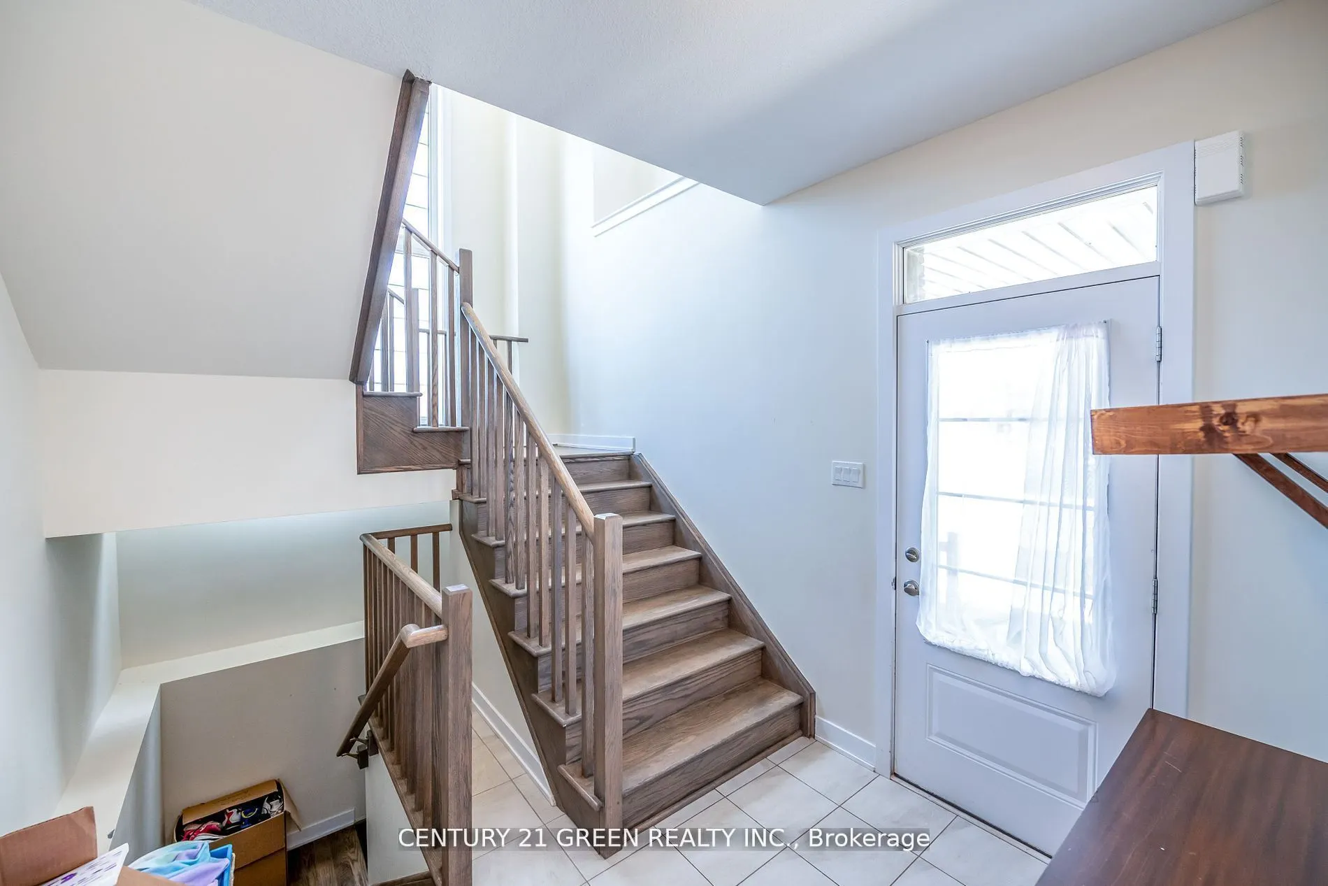 414 Eastbridge Avenue