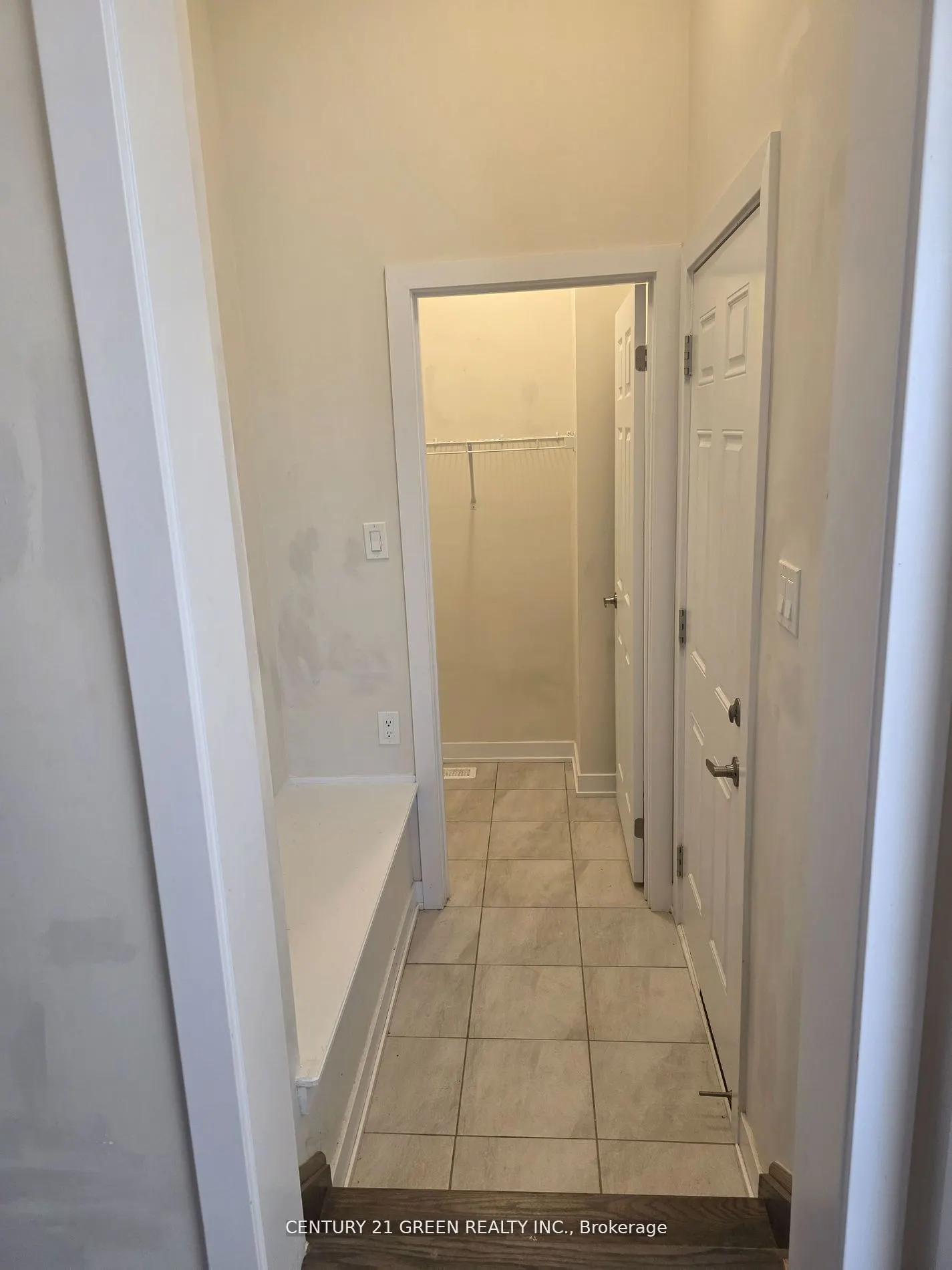 414 Eastbridge Avenue