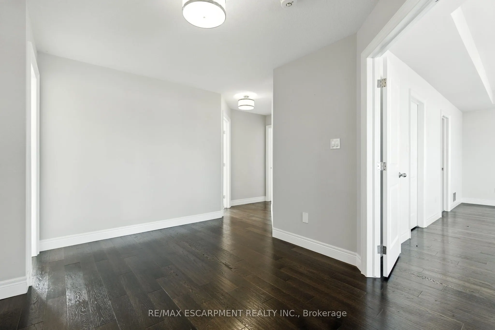 43 Riesling Court