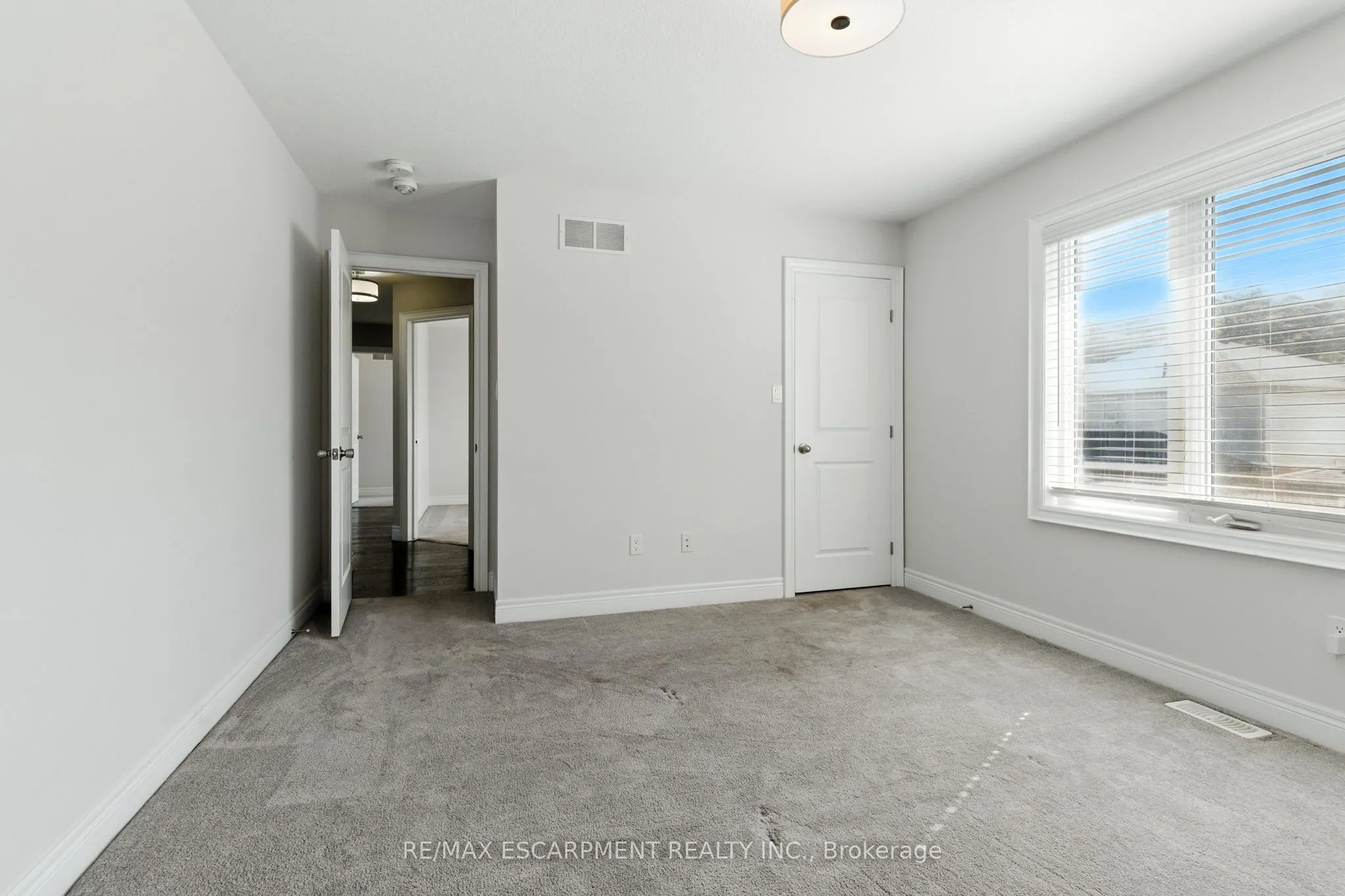 43 Riesling Court