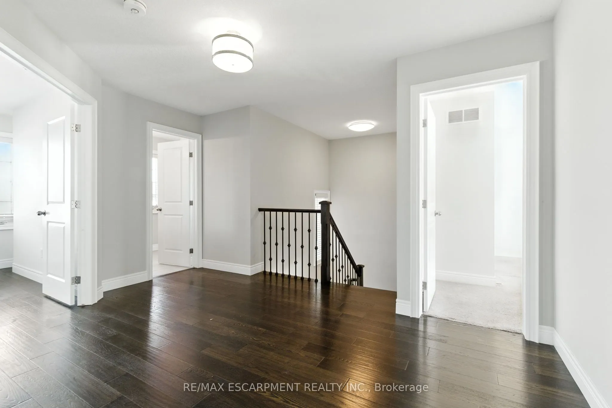 43 Riesling Court