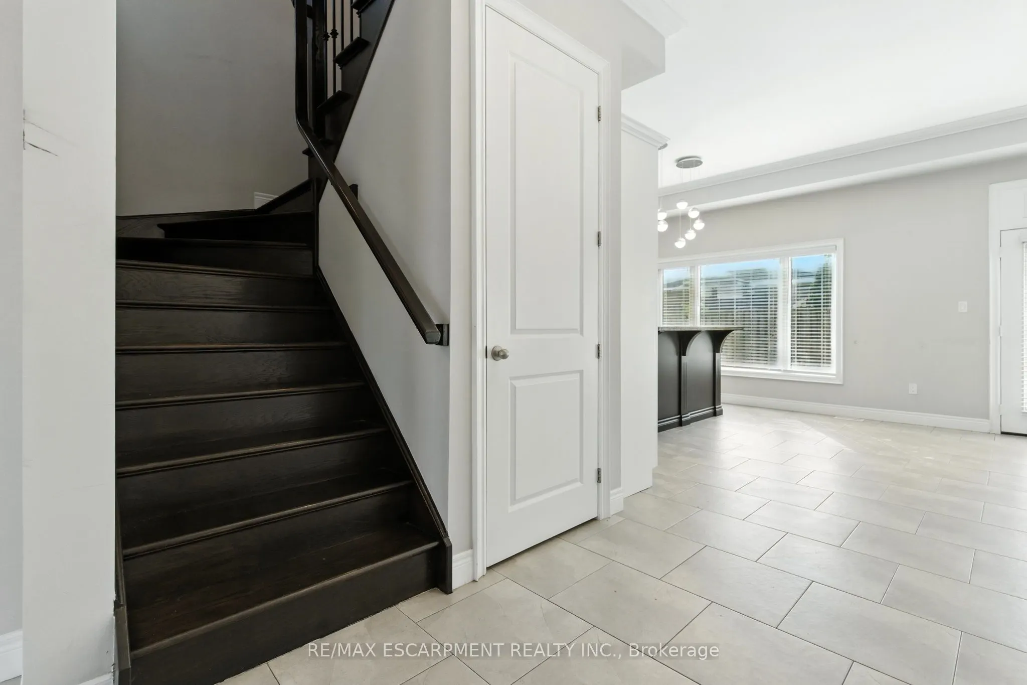 43 Riesling Court