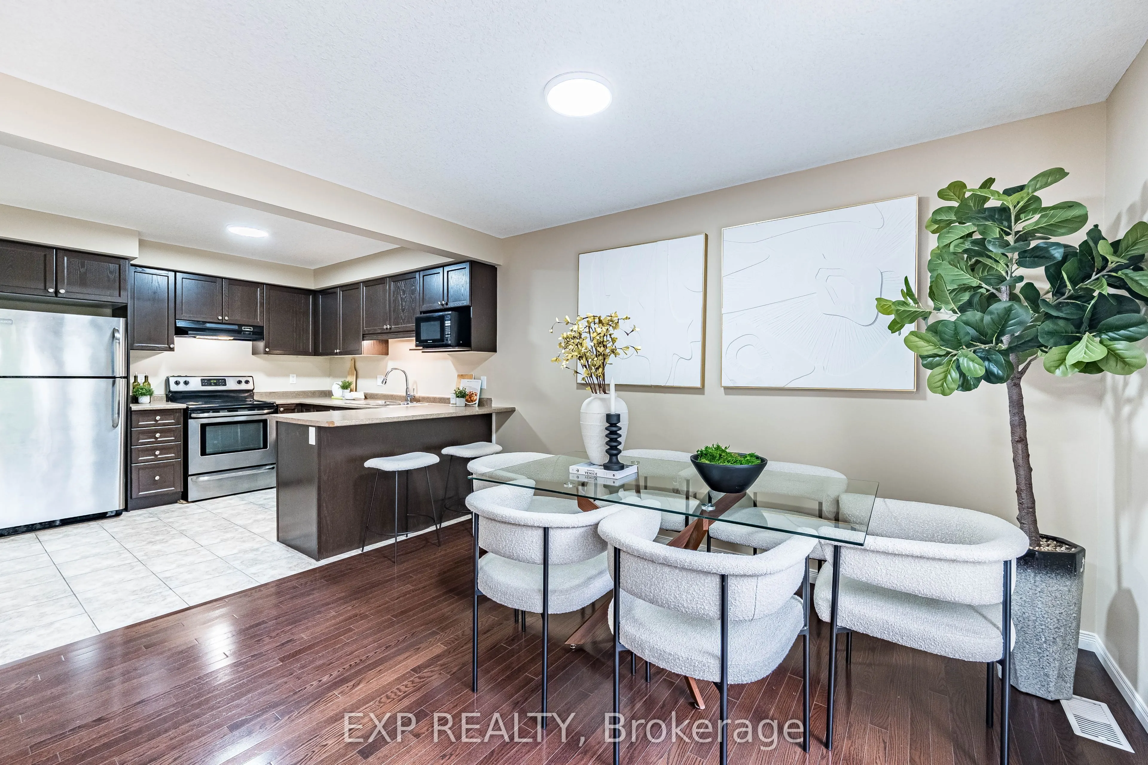 42 Fallowfield Drive, #1