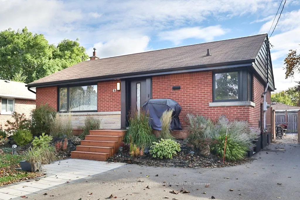 47 Castlefield Drive, #Upper