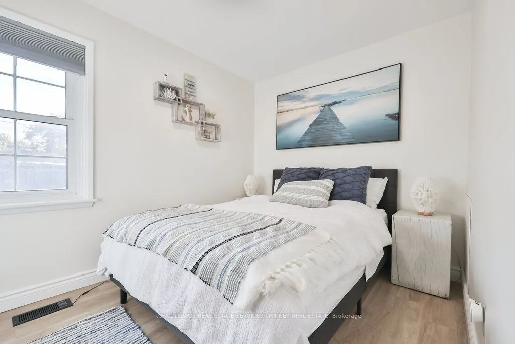 47 Castlefield Drive, #Upper