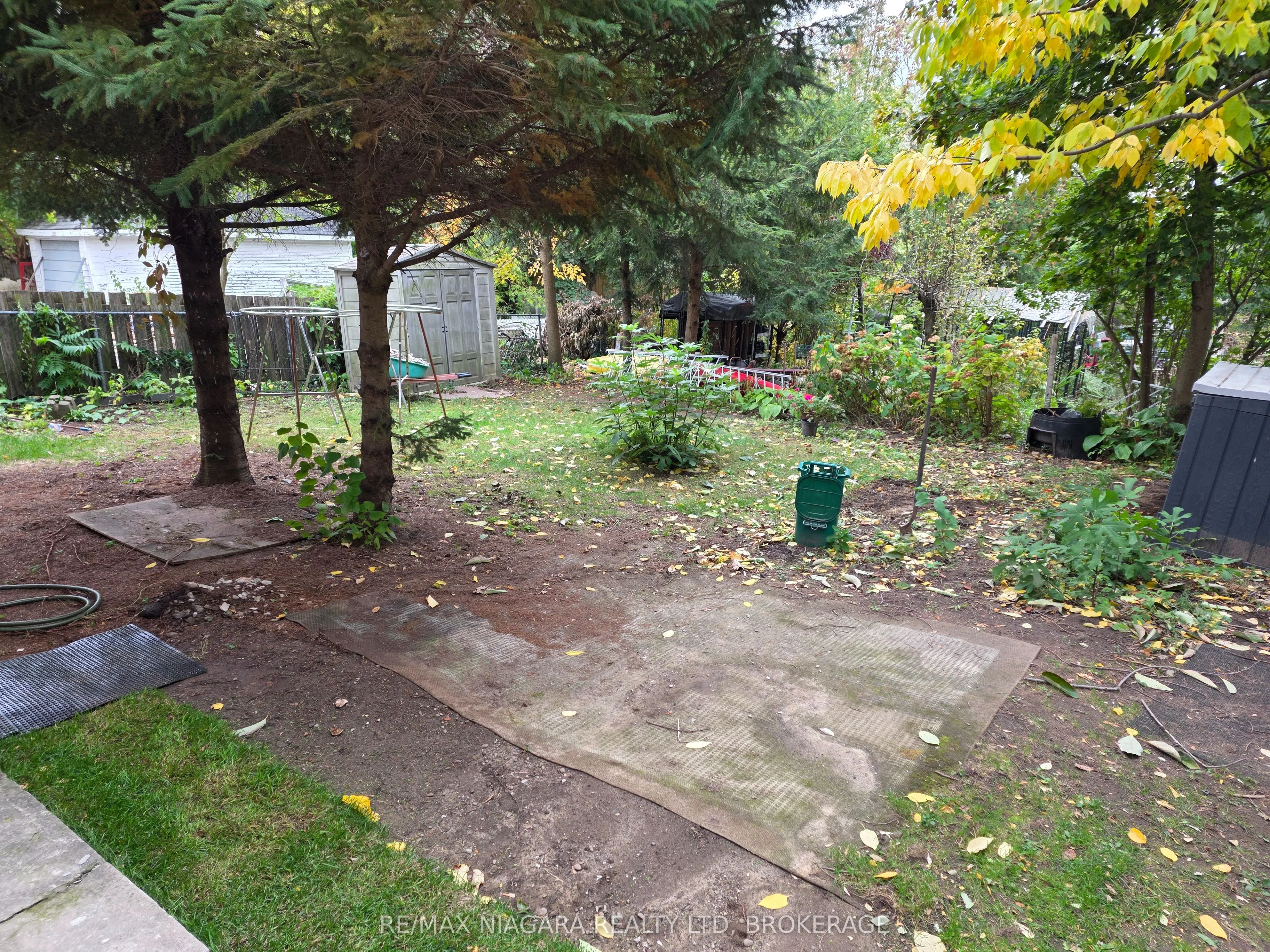 192 Queenston Street