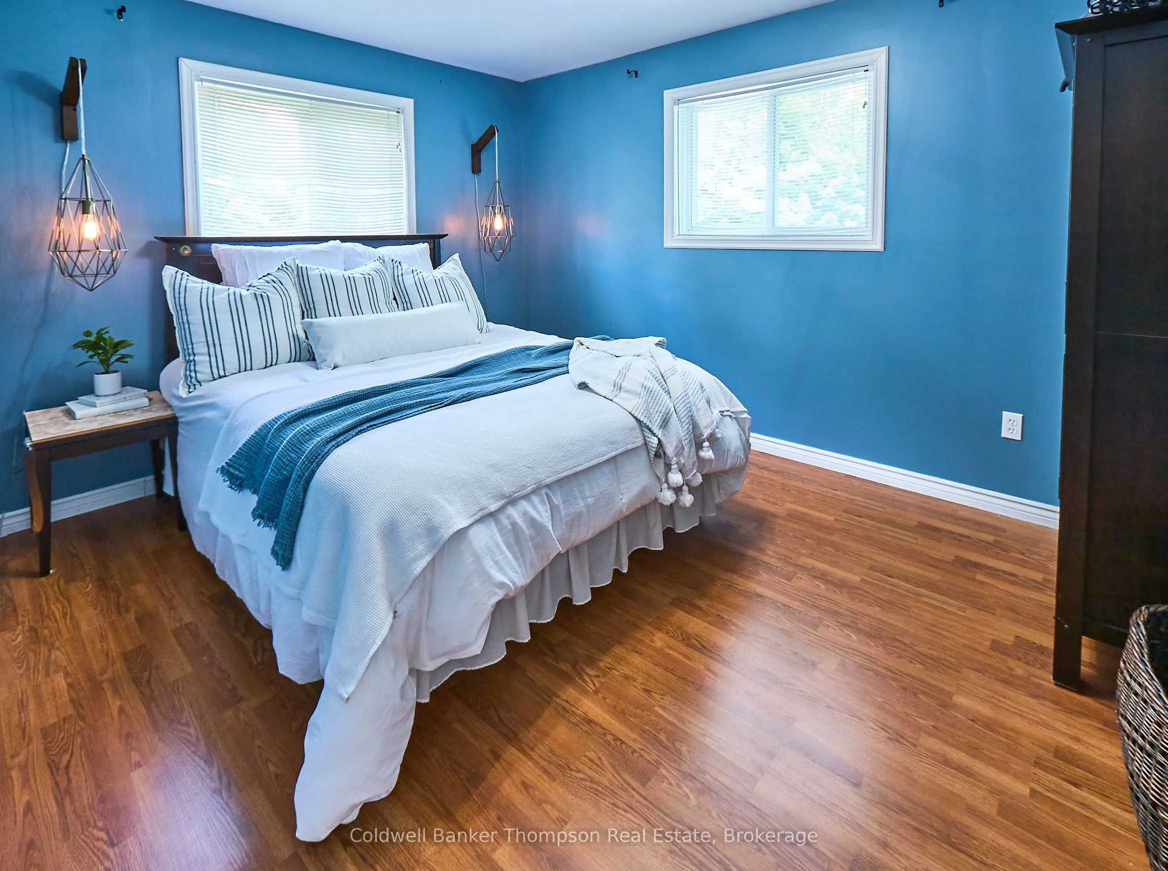 550 Valley View Road