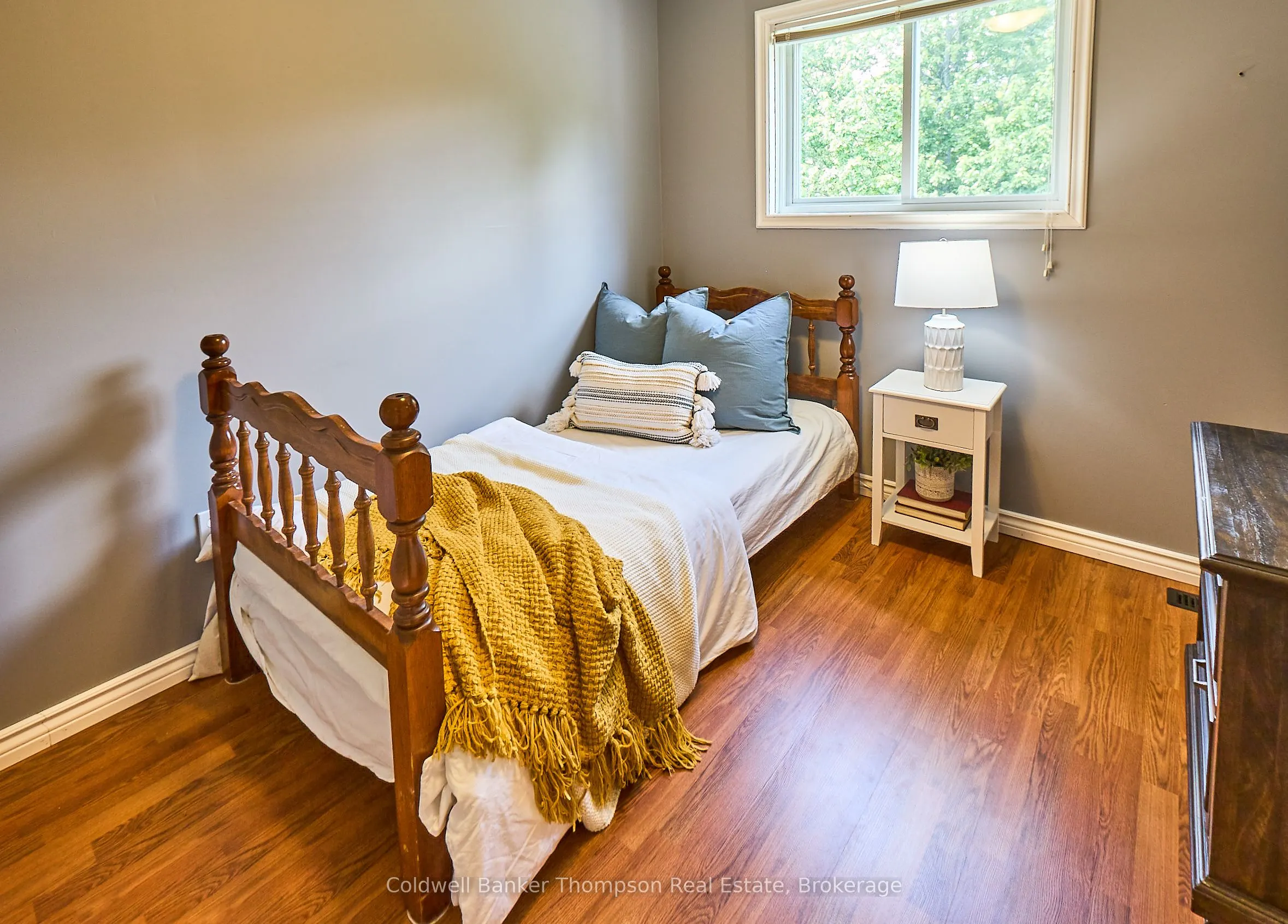 550 Valley View Road