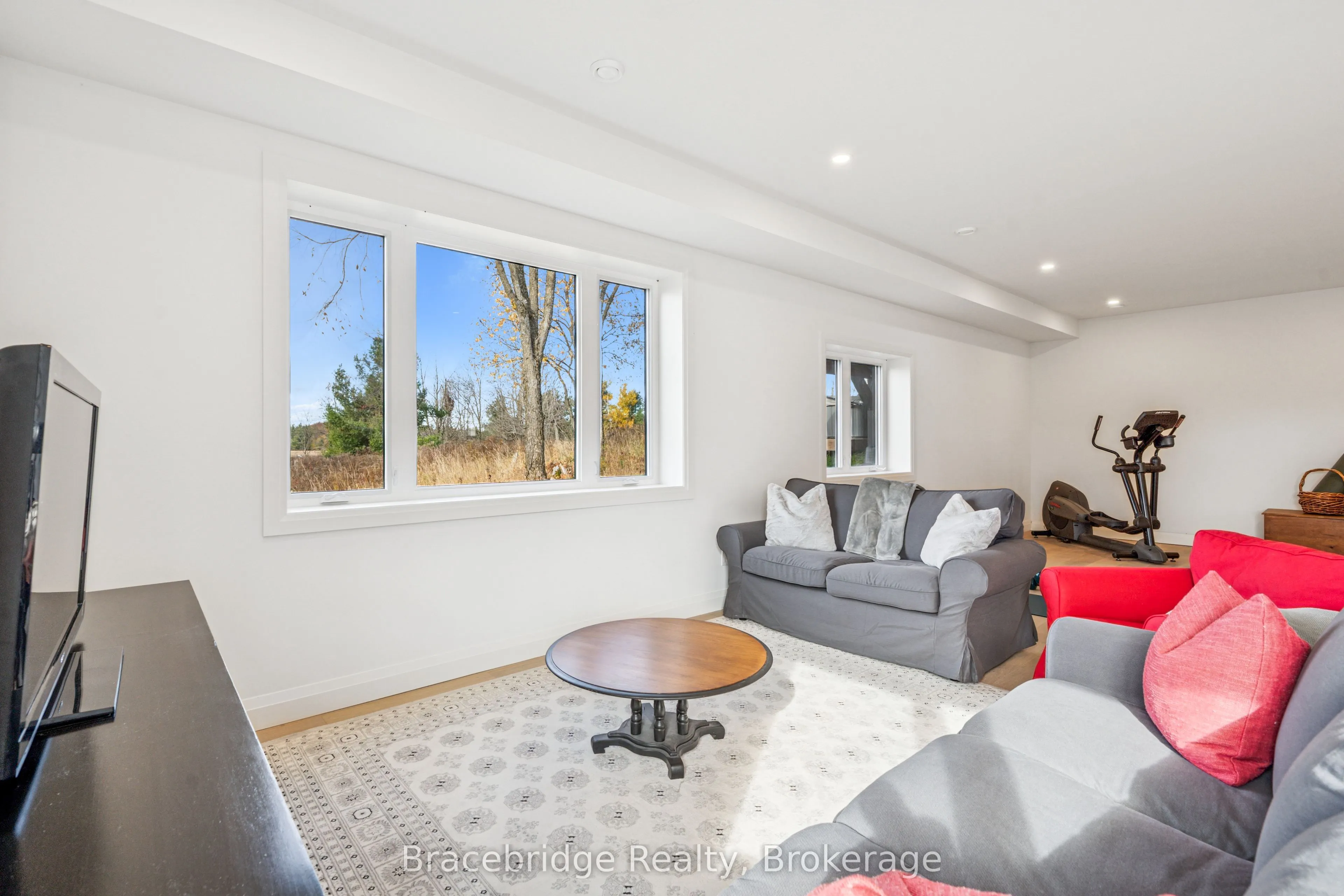 1006 Stephens Bay Road