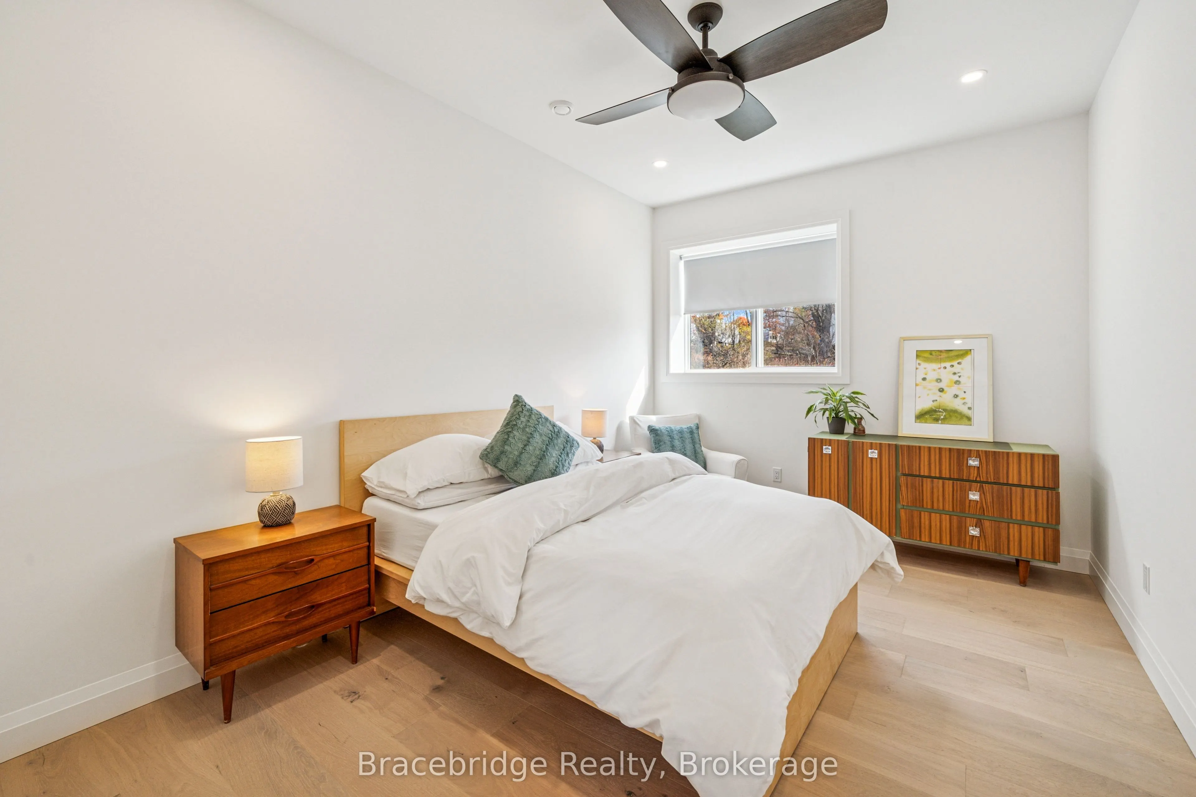 1006 Stephens Bay Road