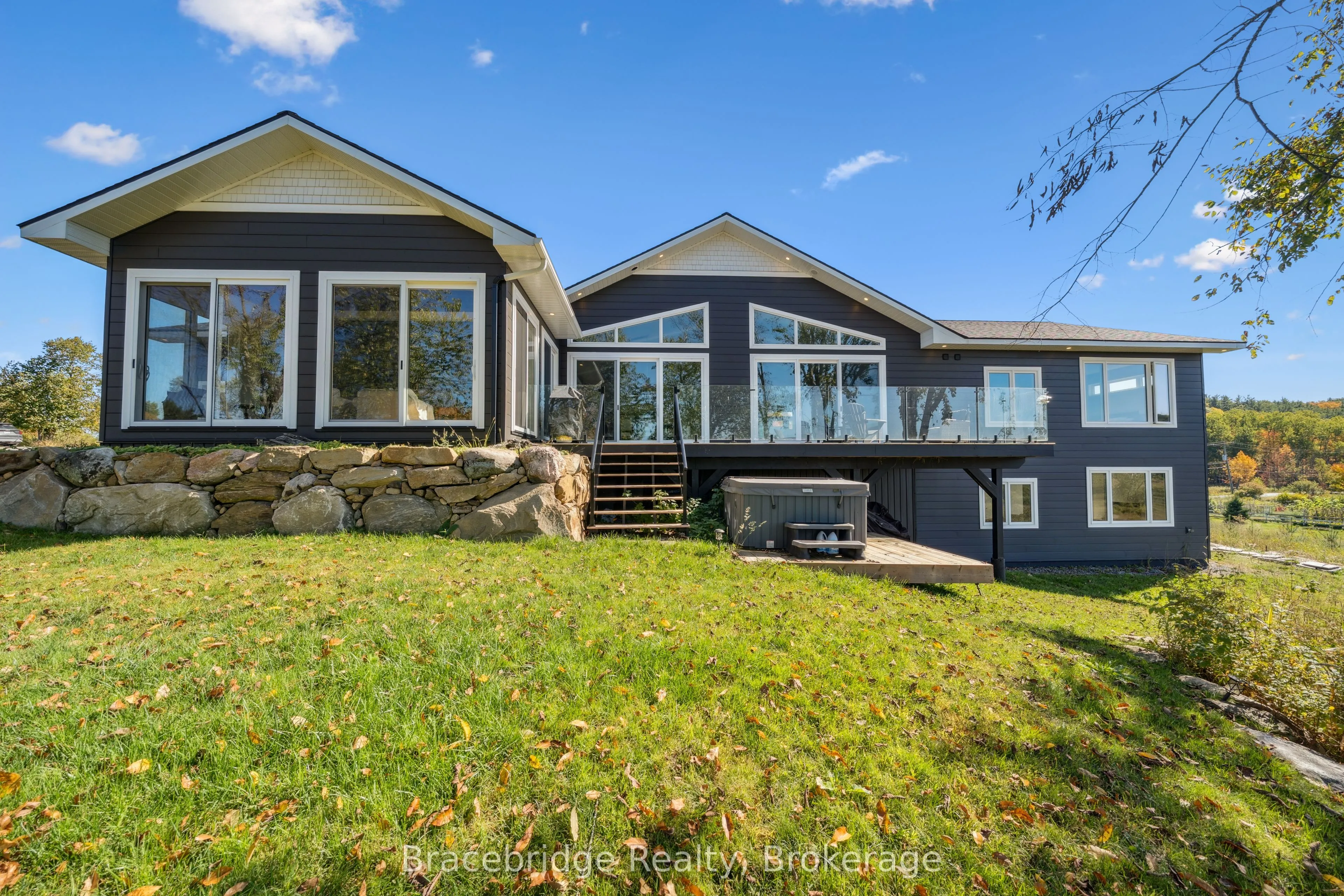 1006 Stephens Bay Road