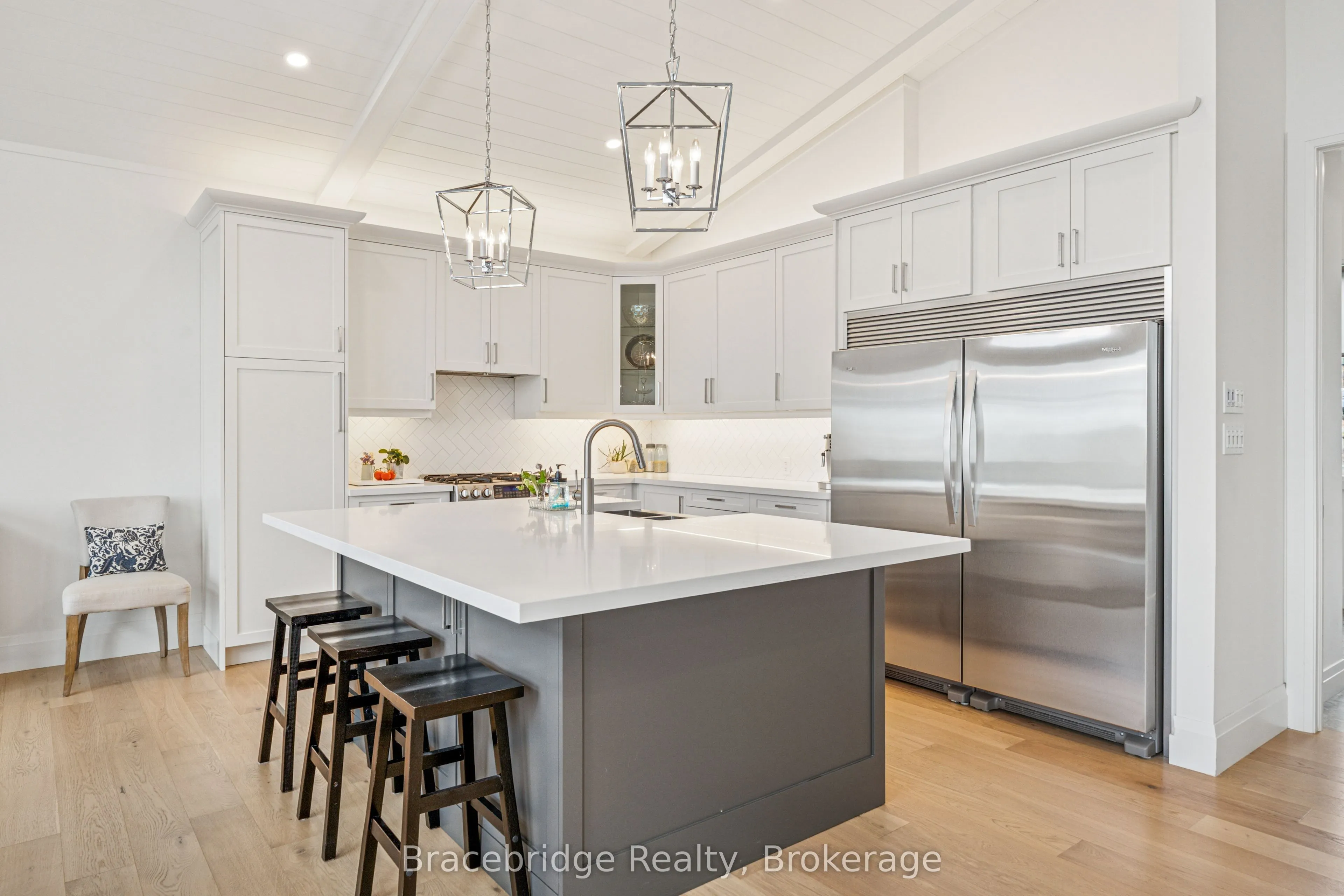 1006 Stephens Bay Road