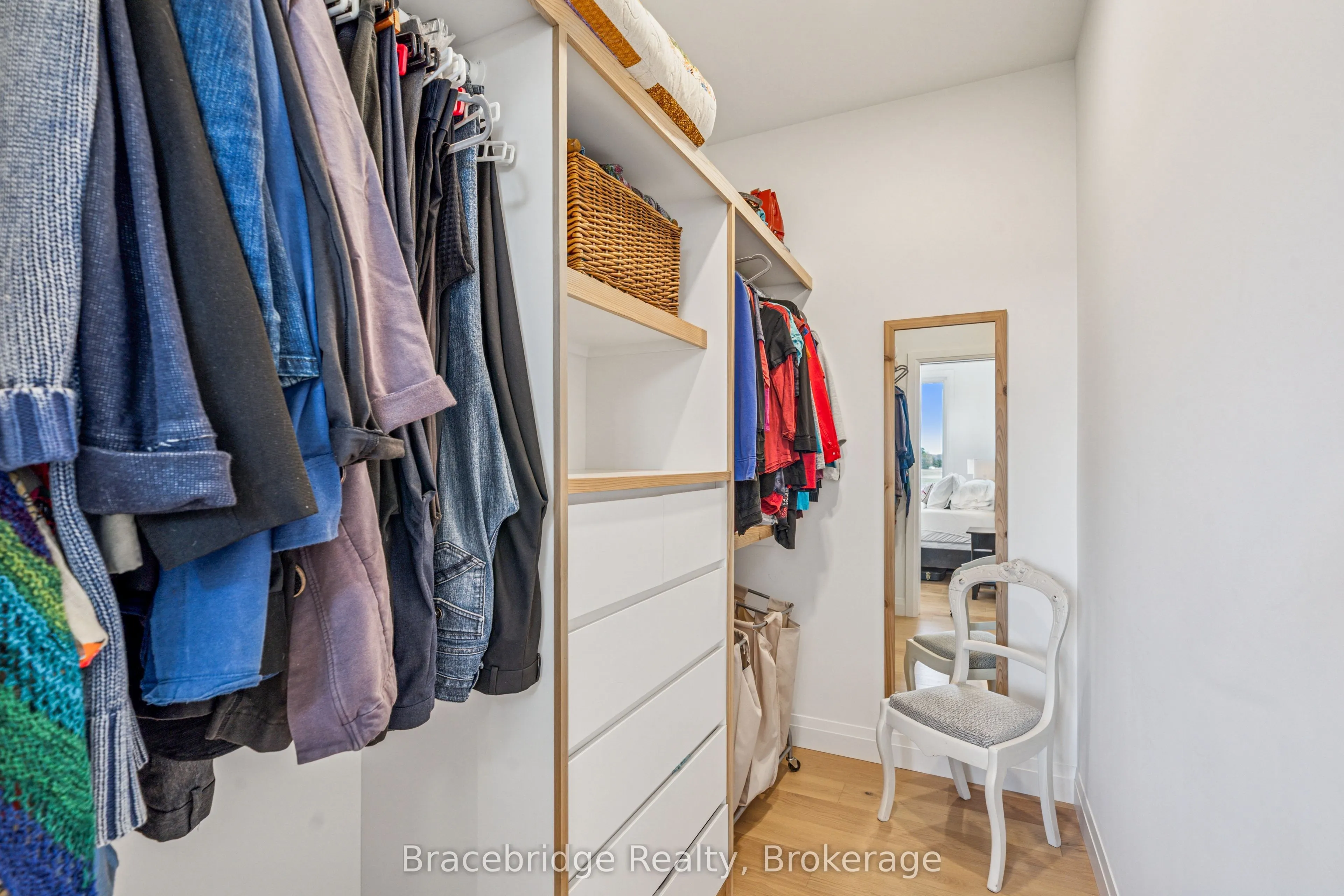 1006 Stephens Bay Road