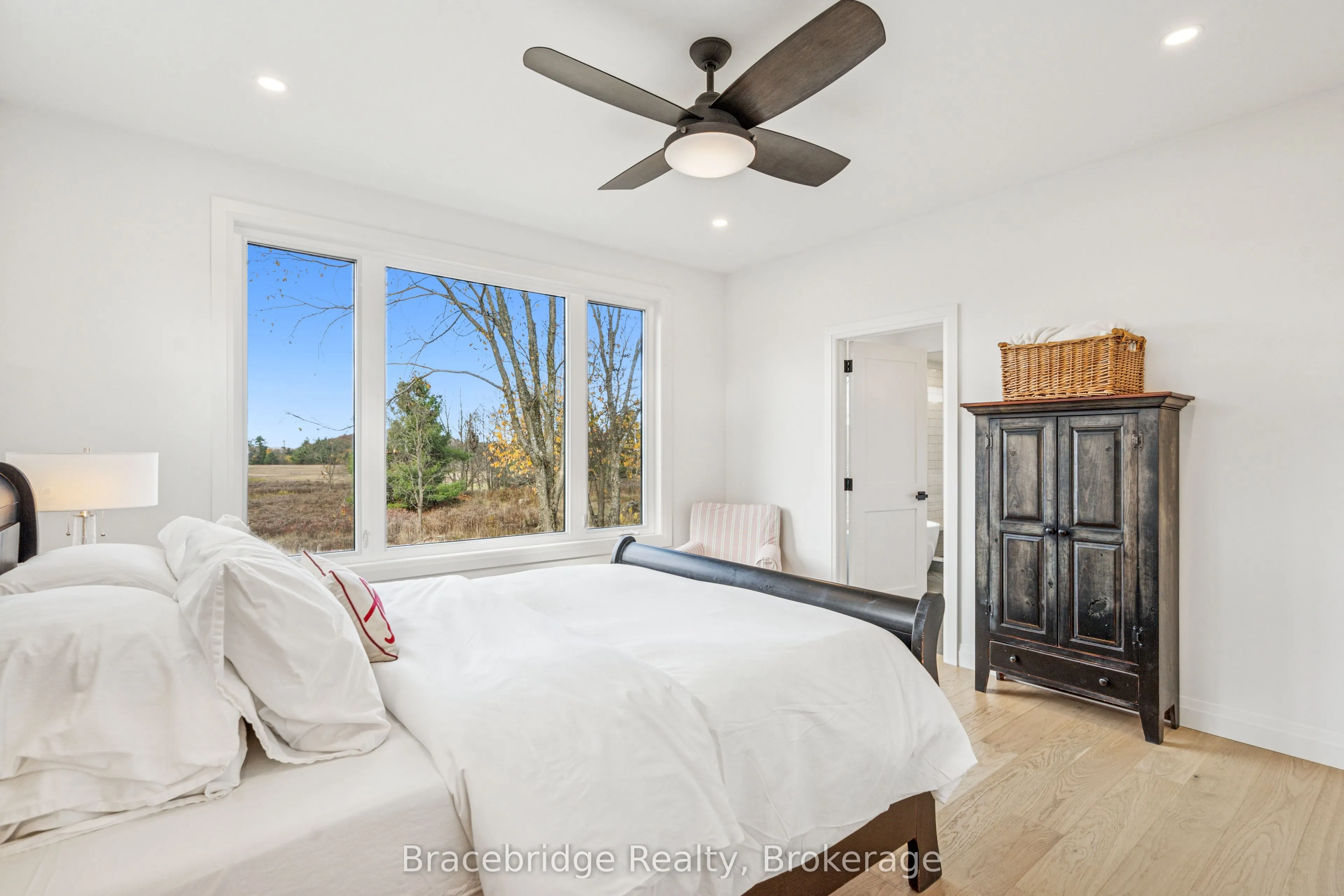 1006 Stephens Bay Road