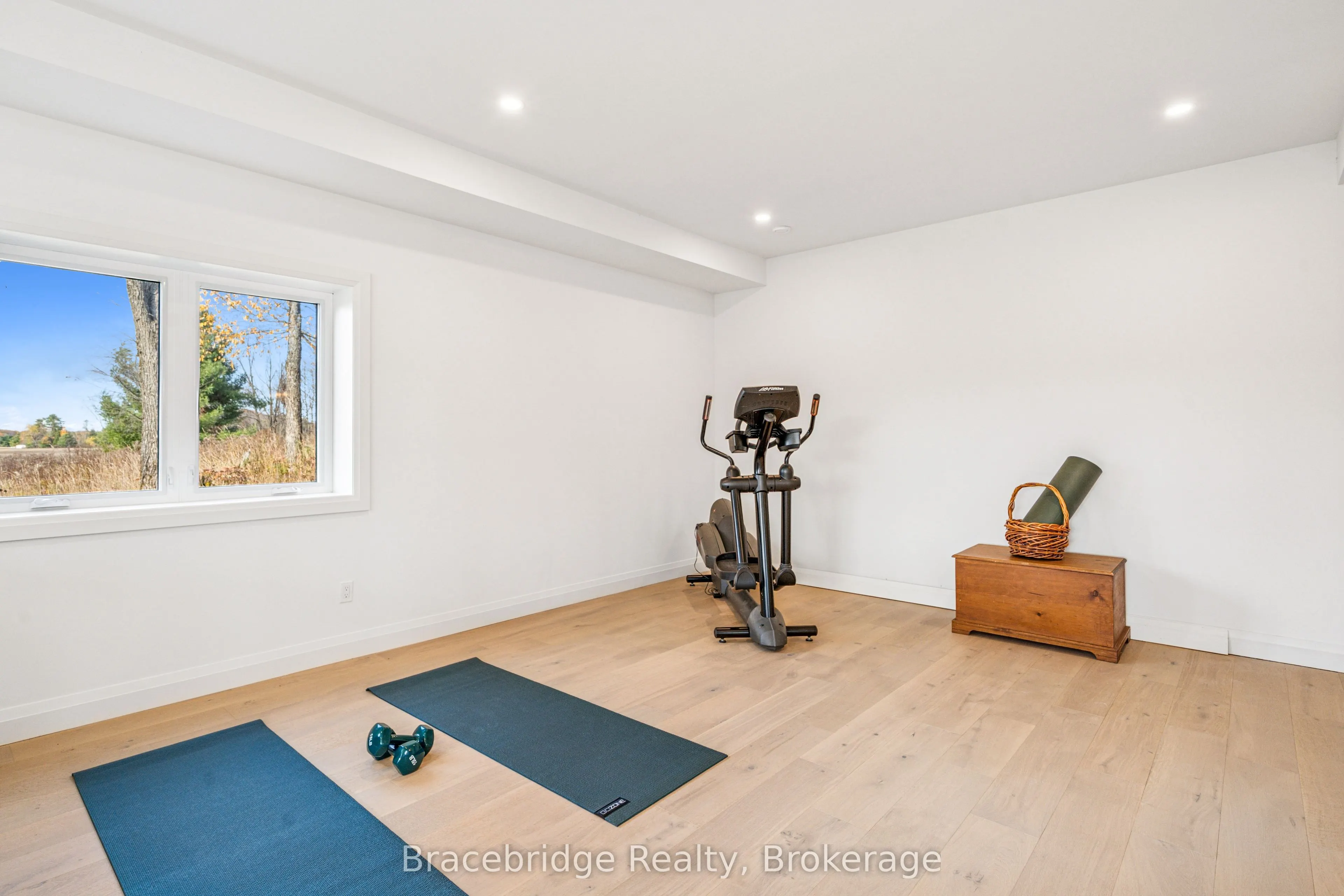 1006 Stephens Bay Road