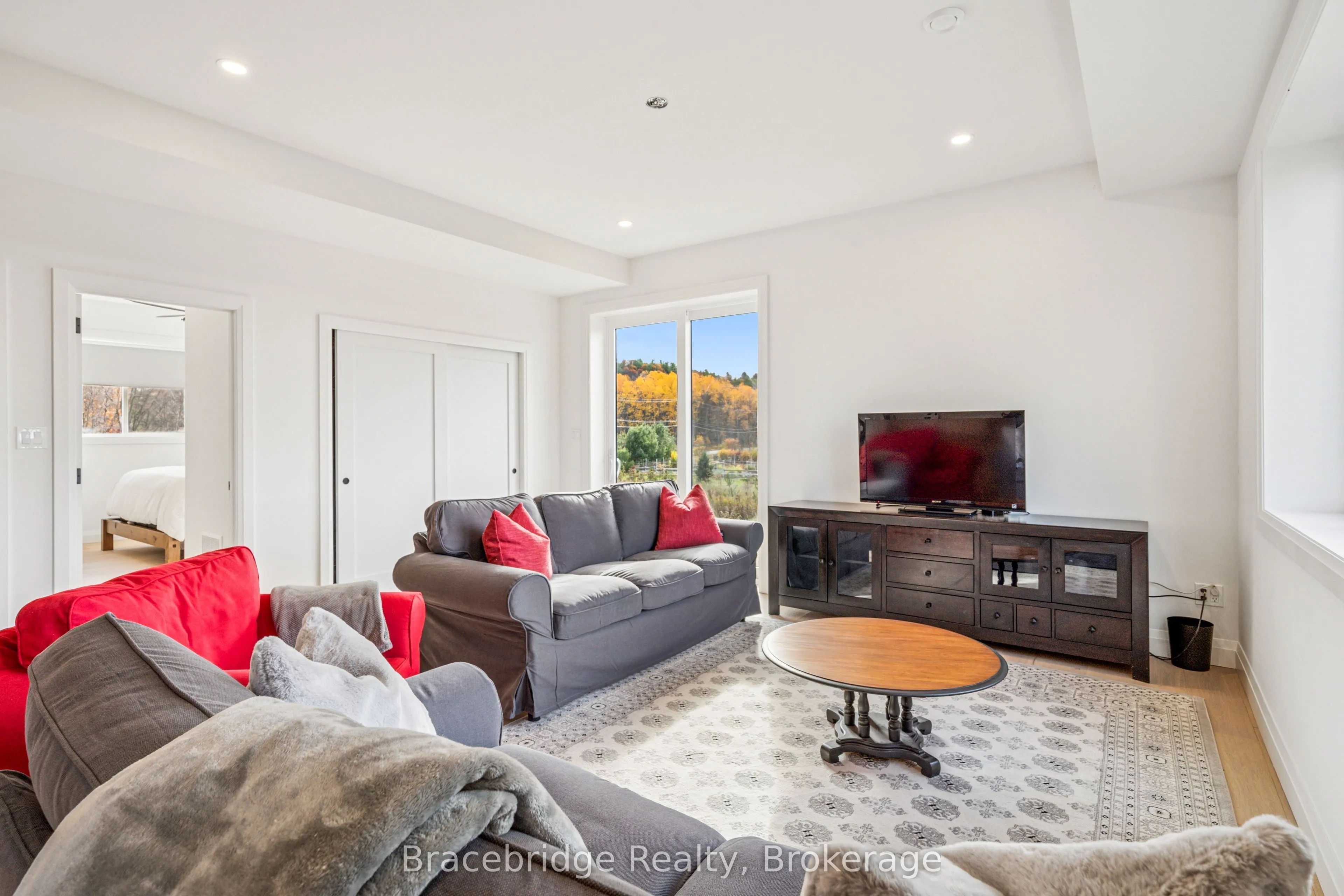 1006 Stephens Bay Road