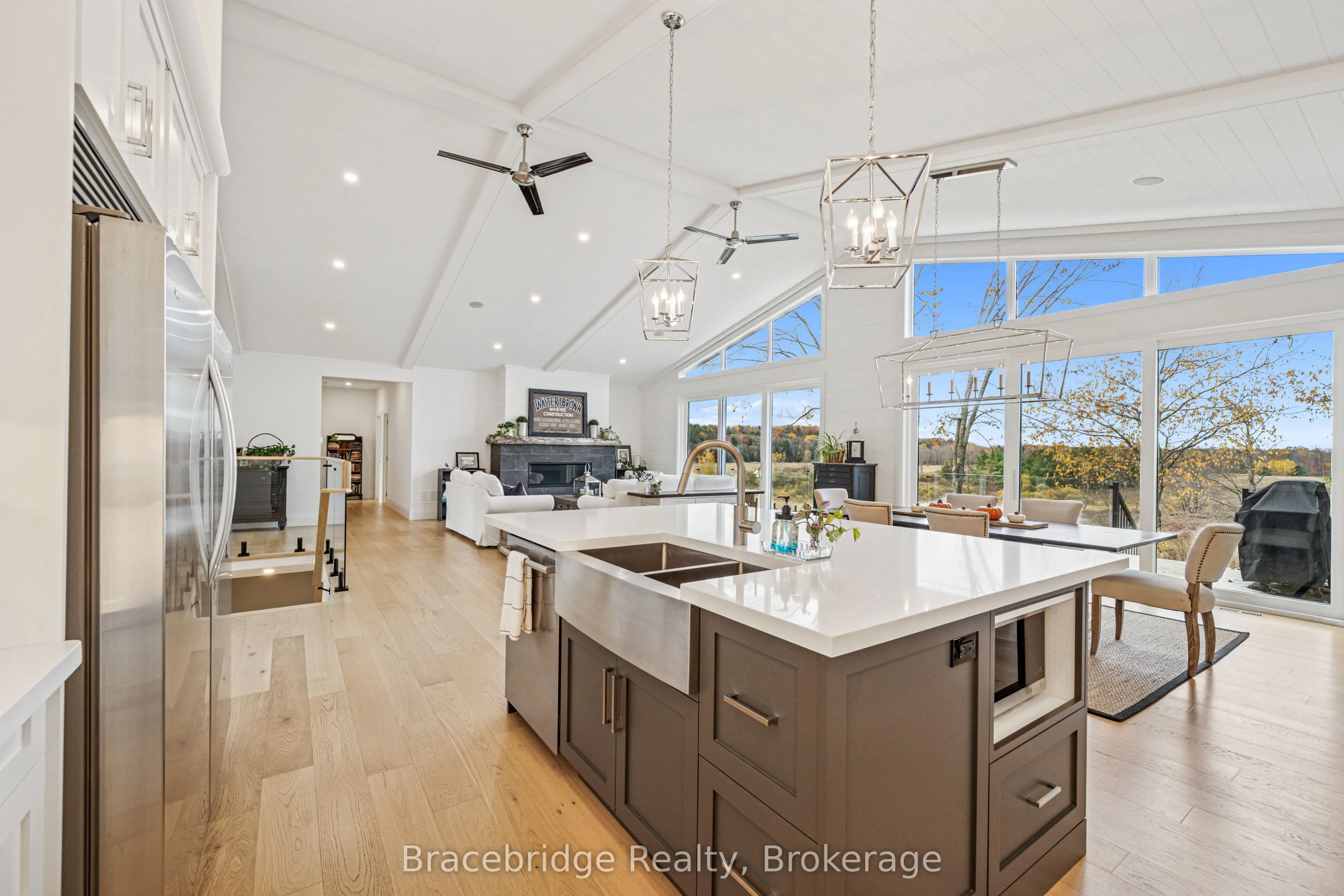 1006 Stephens Bay Road