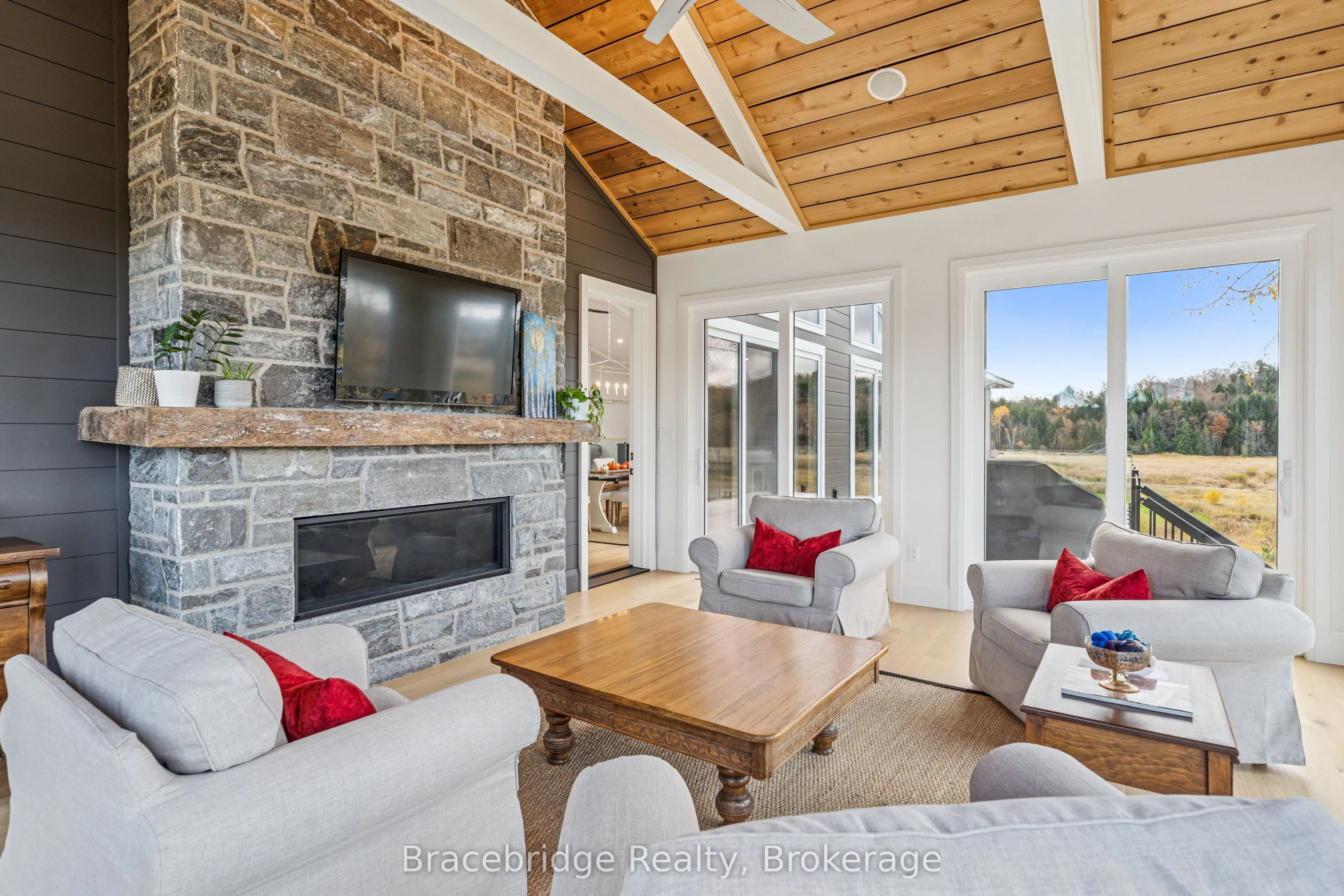 1006 Stephens Bay Road