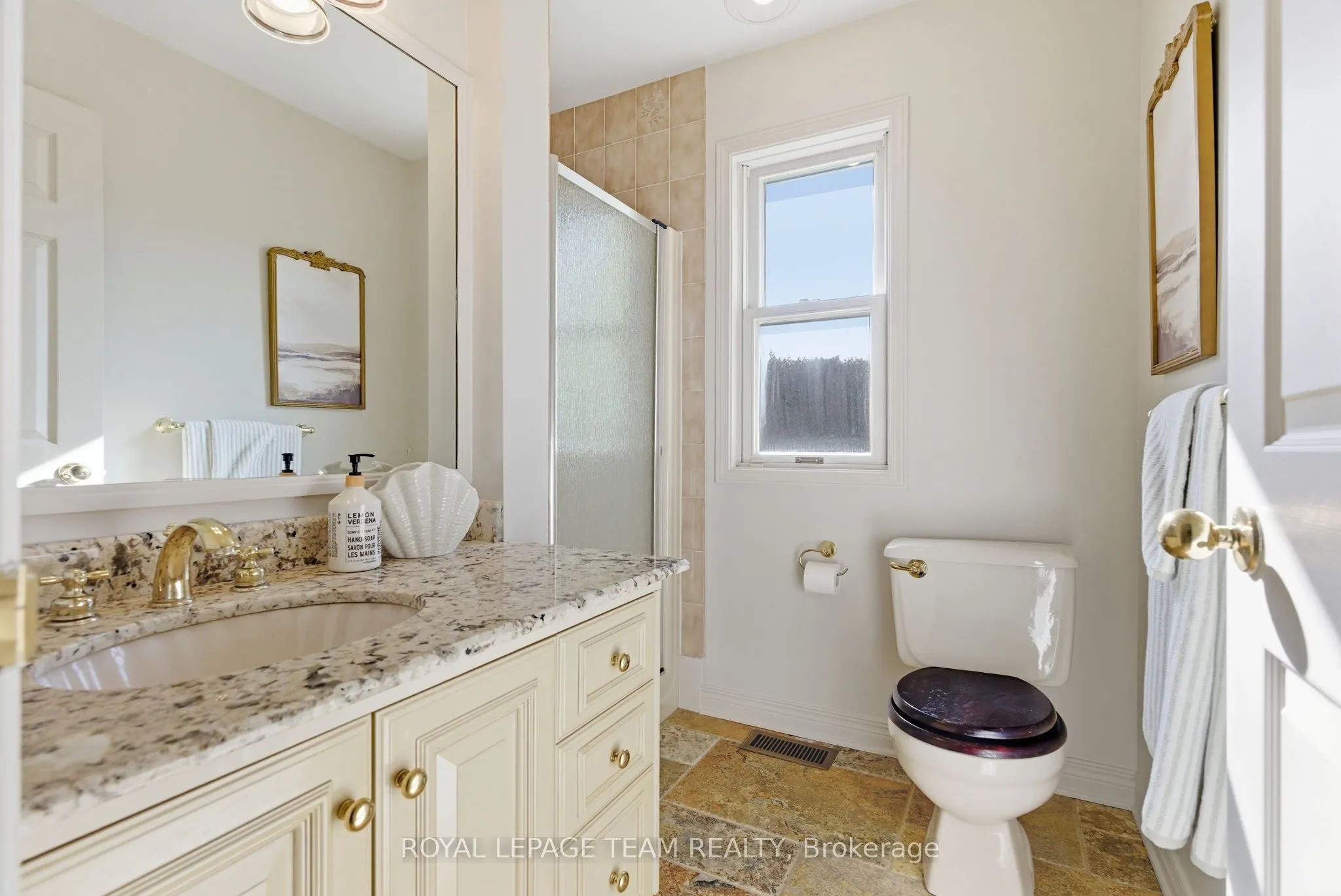 1102 Cindy Hill Crescent