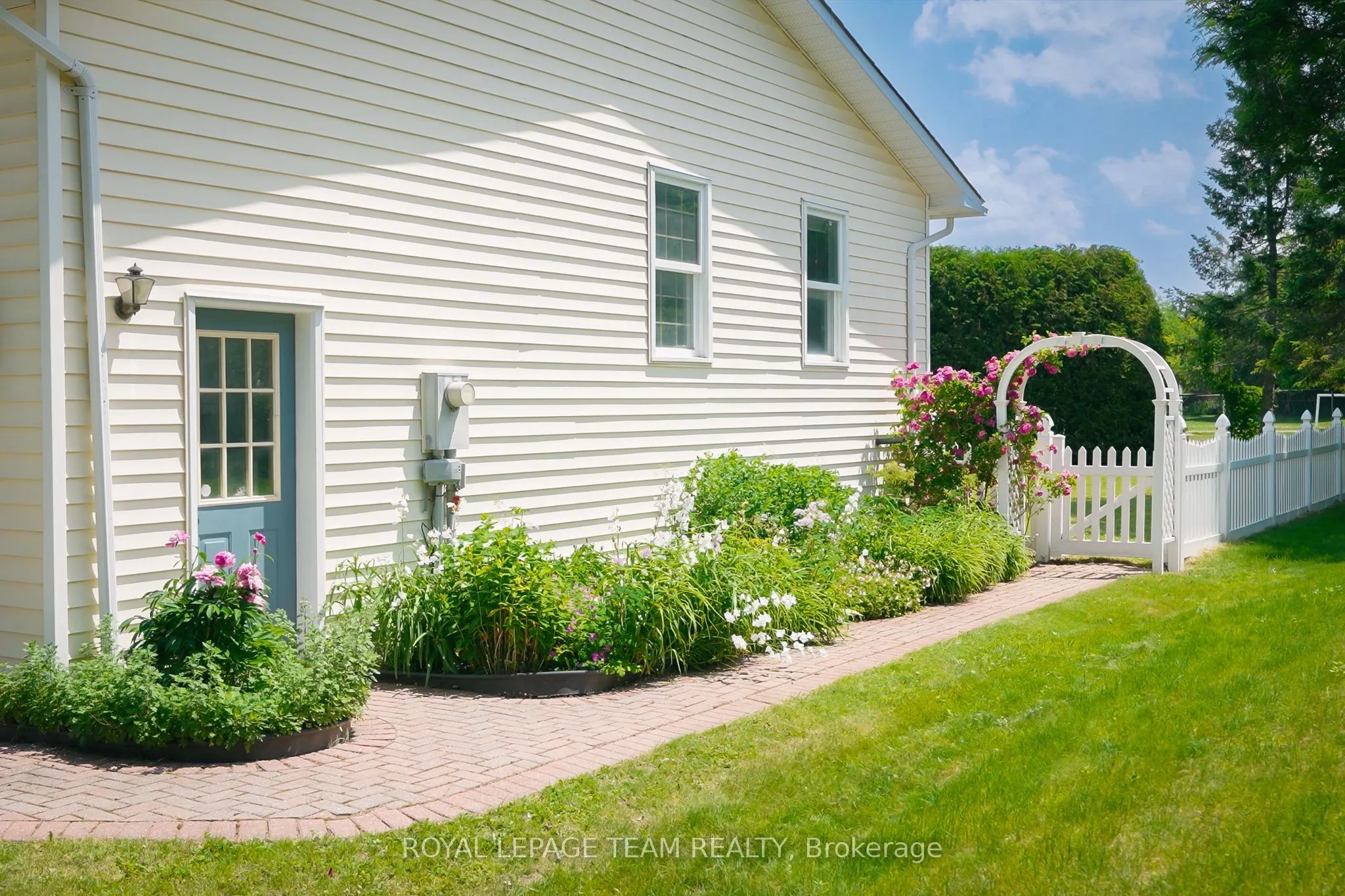 1102 Cindy Hill Crescent