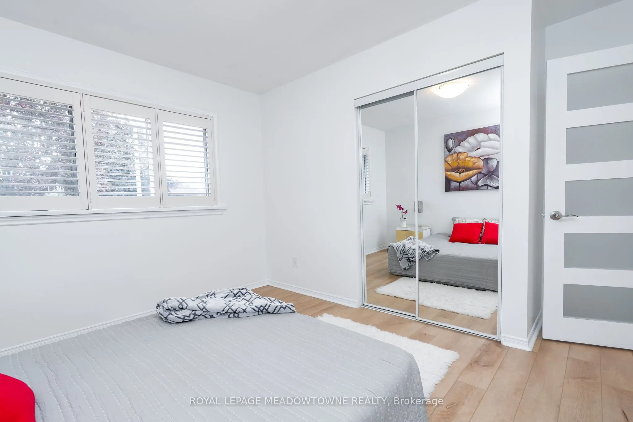 6256 Balmoral Avenue