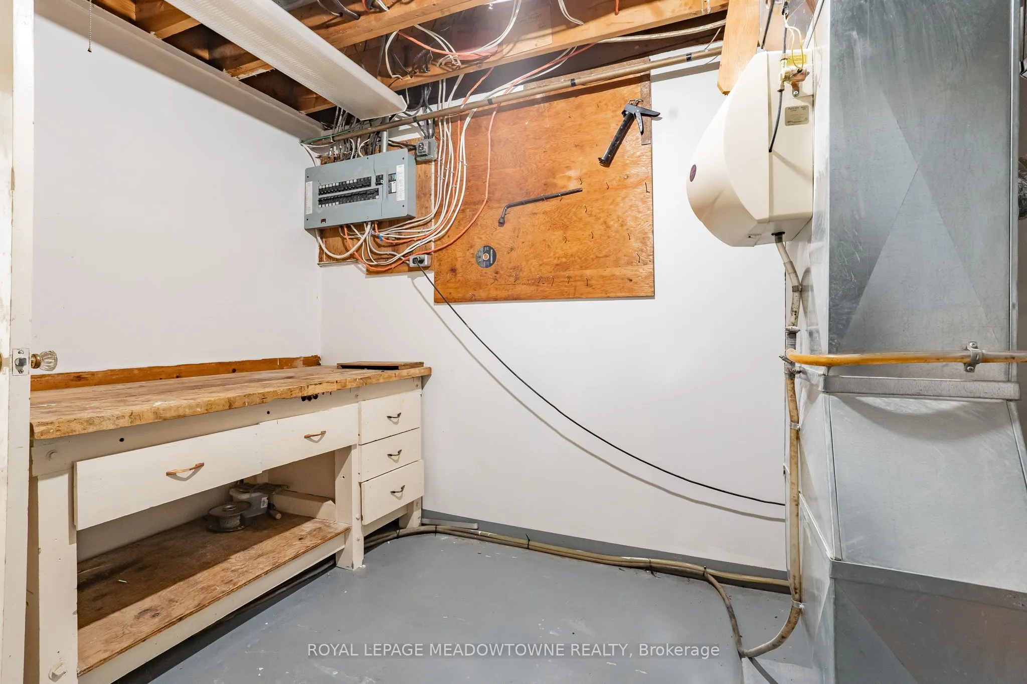 6256 Balmoral Avenue