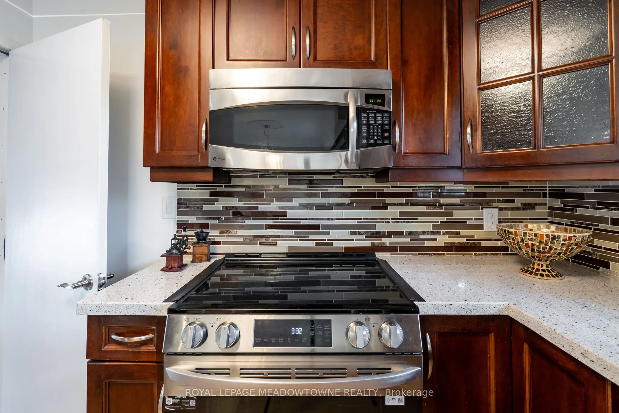 6256 Balmoral Avenue