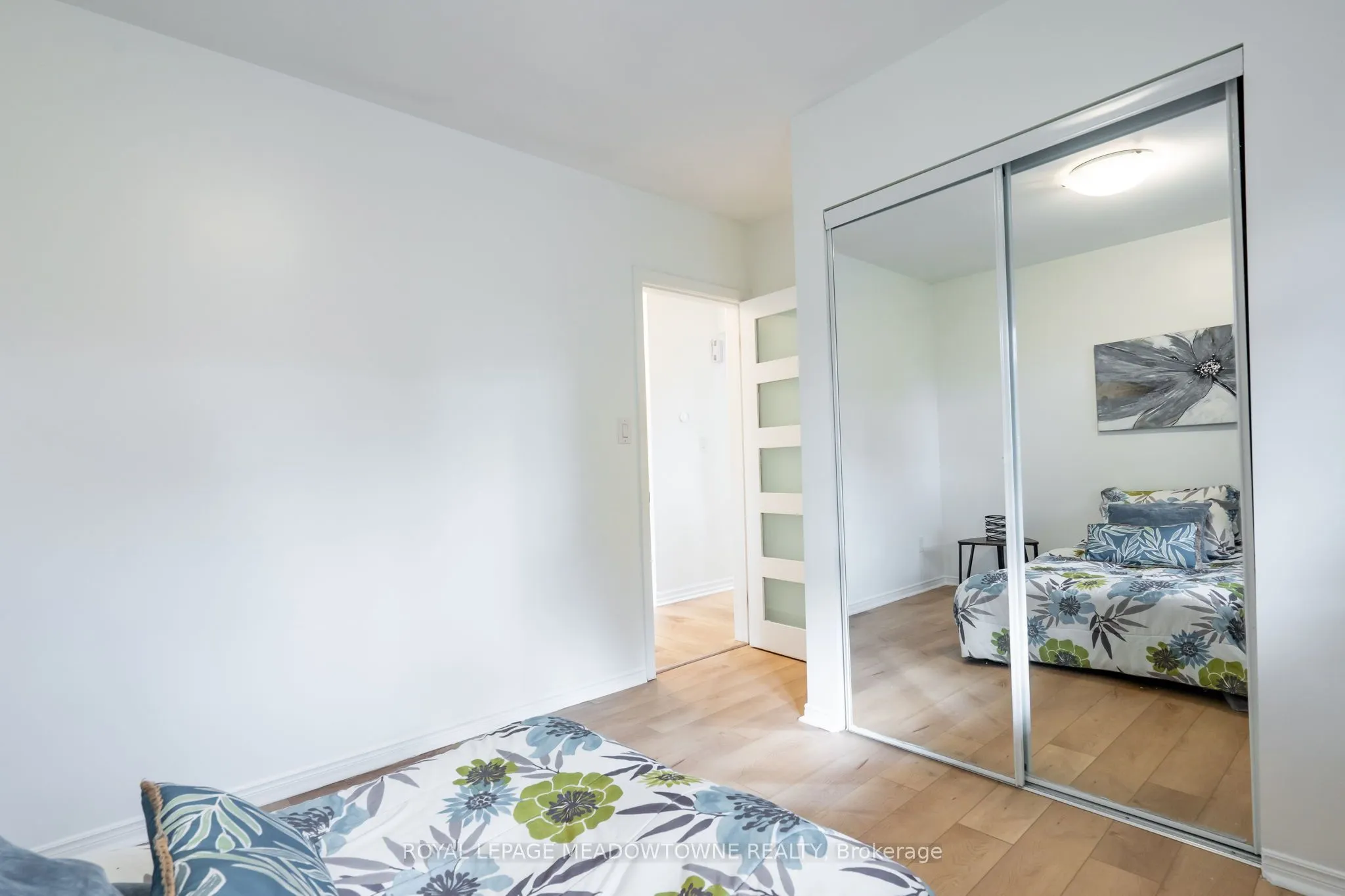 6256 Balmoral Avenue