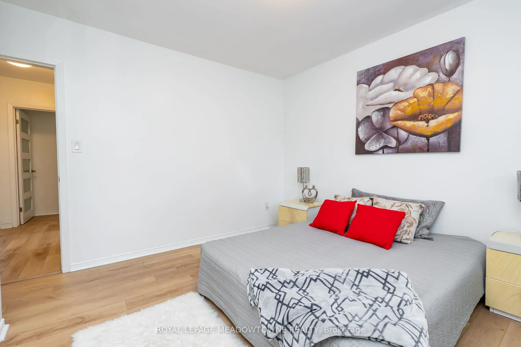 6256 Balmoral Avenue