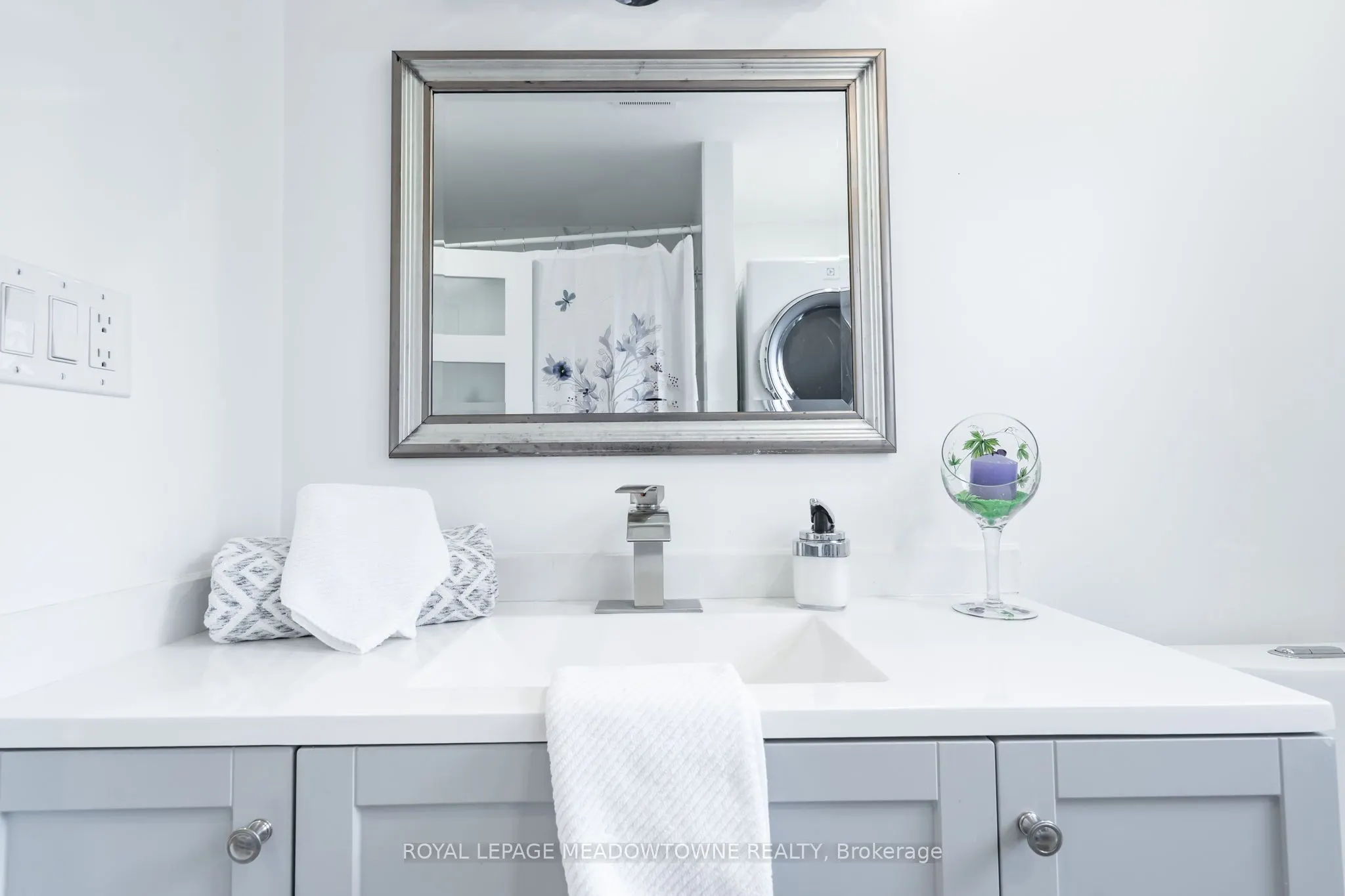 6256 Balmoral Avenue