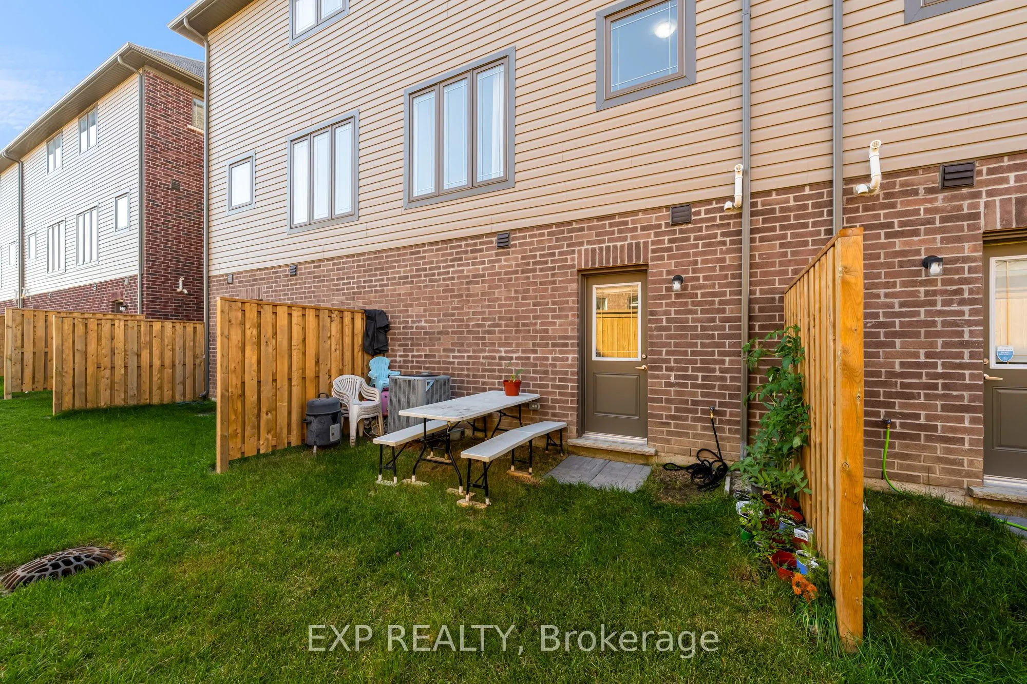 19 Picardy Drive, #15