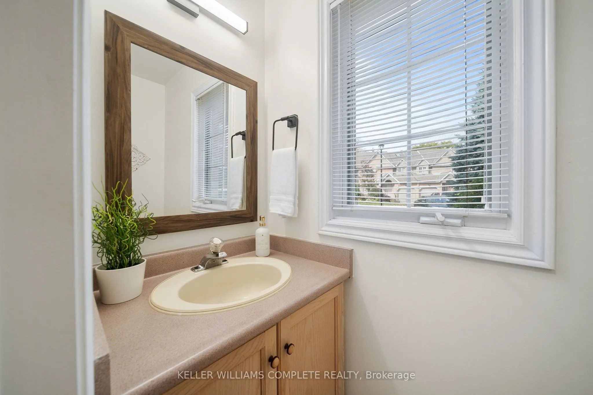 320 Hamilton Drive, #10