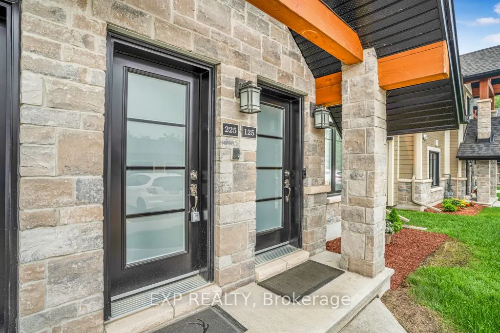 292 Masters Lane, #225