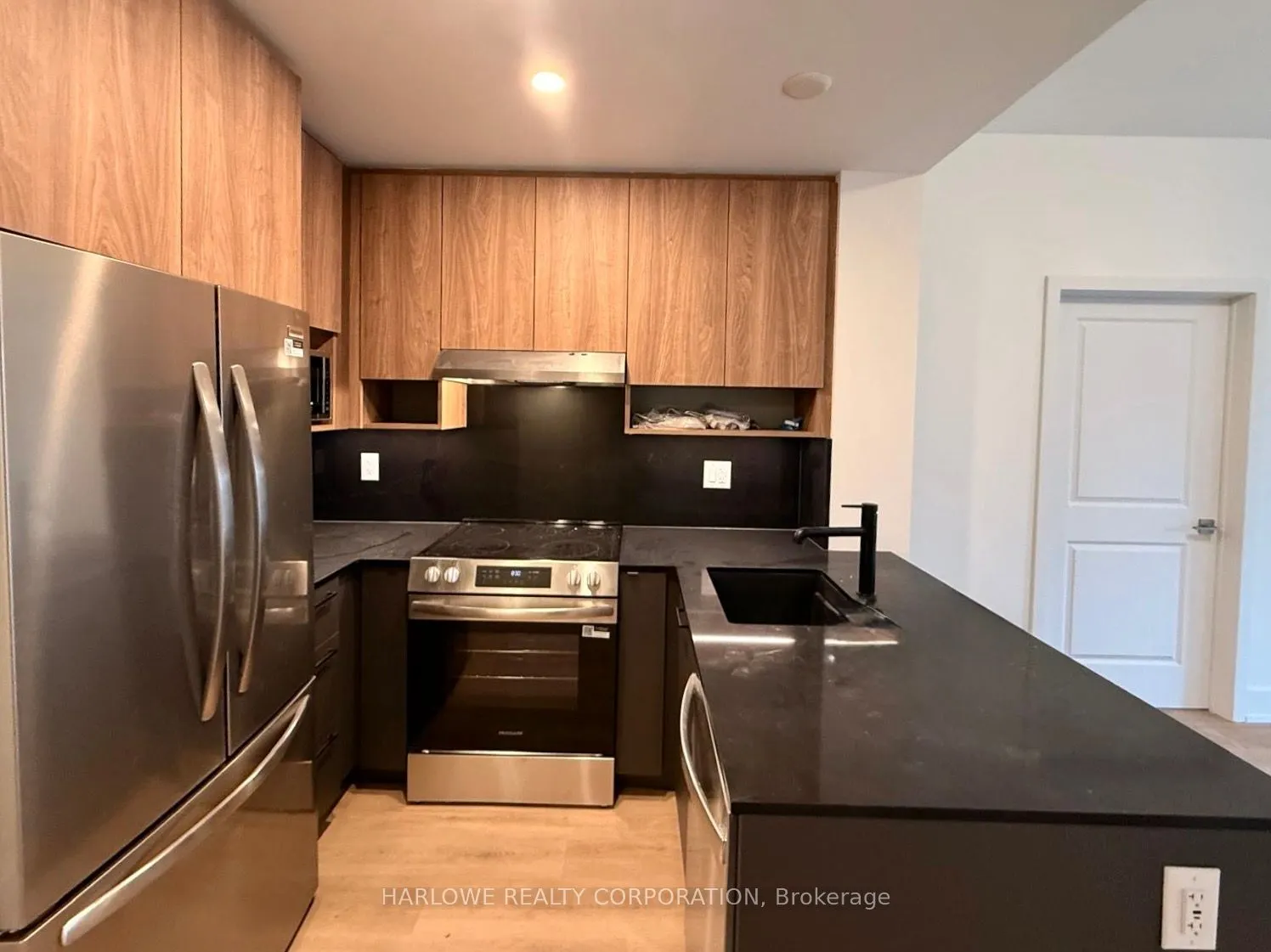 206 King Street W, #501