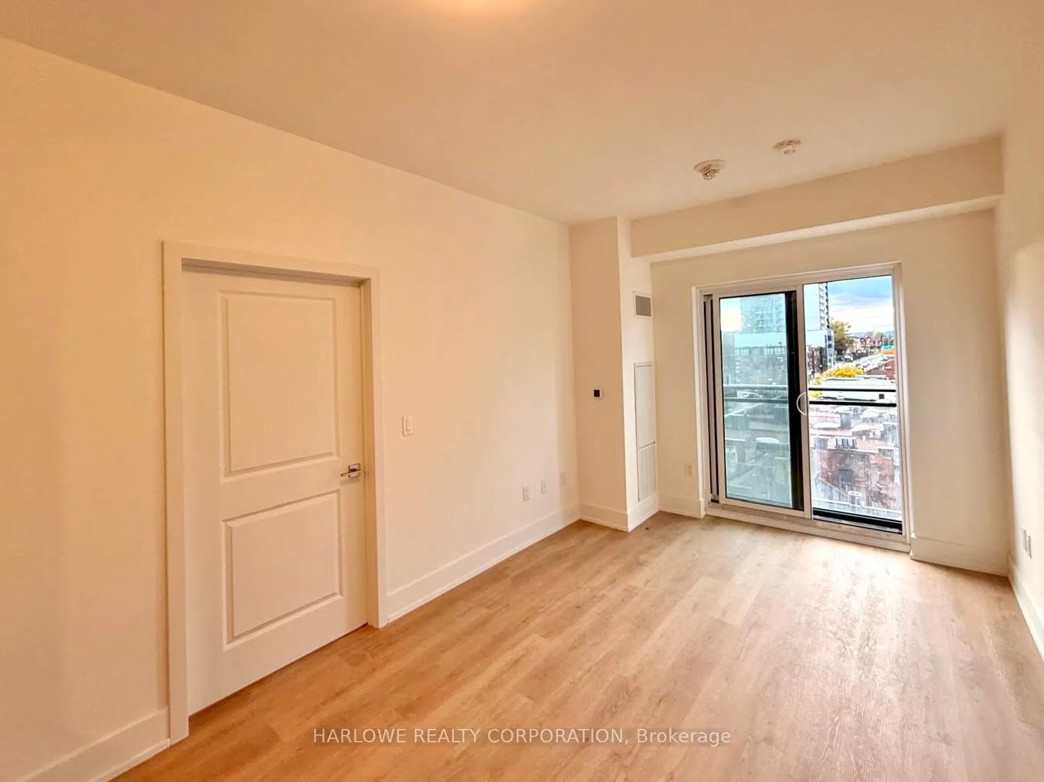 206 King Street W, #501