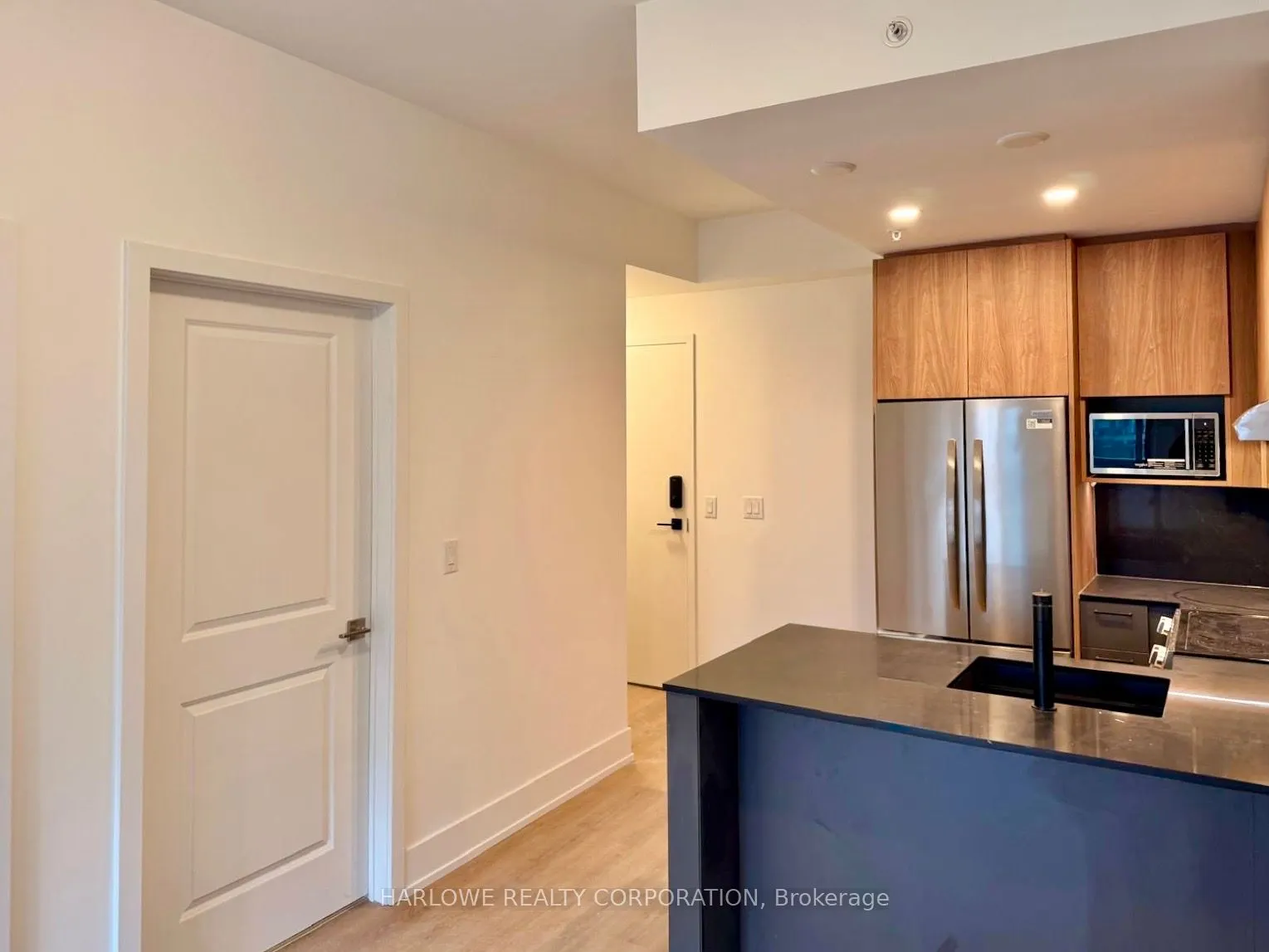 206 King Street W, #501