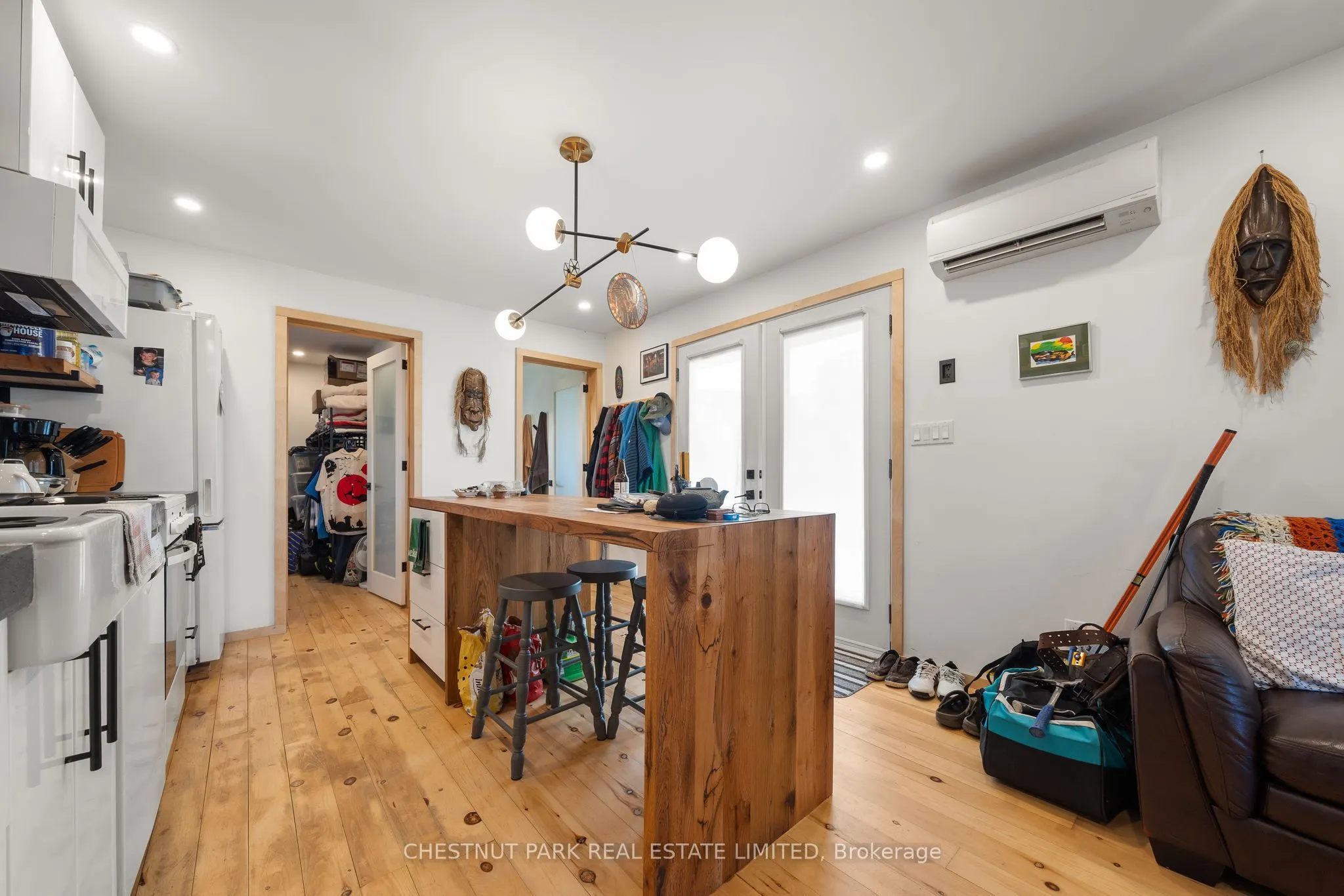 62 Mitchells Crossroad